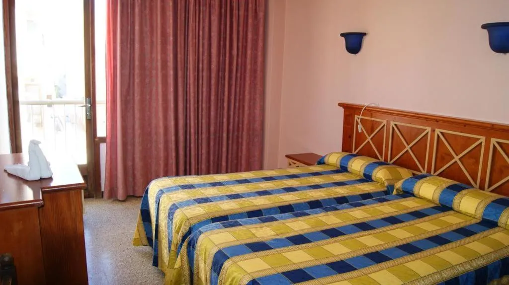 Bed in Hotel Alfonso