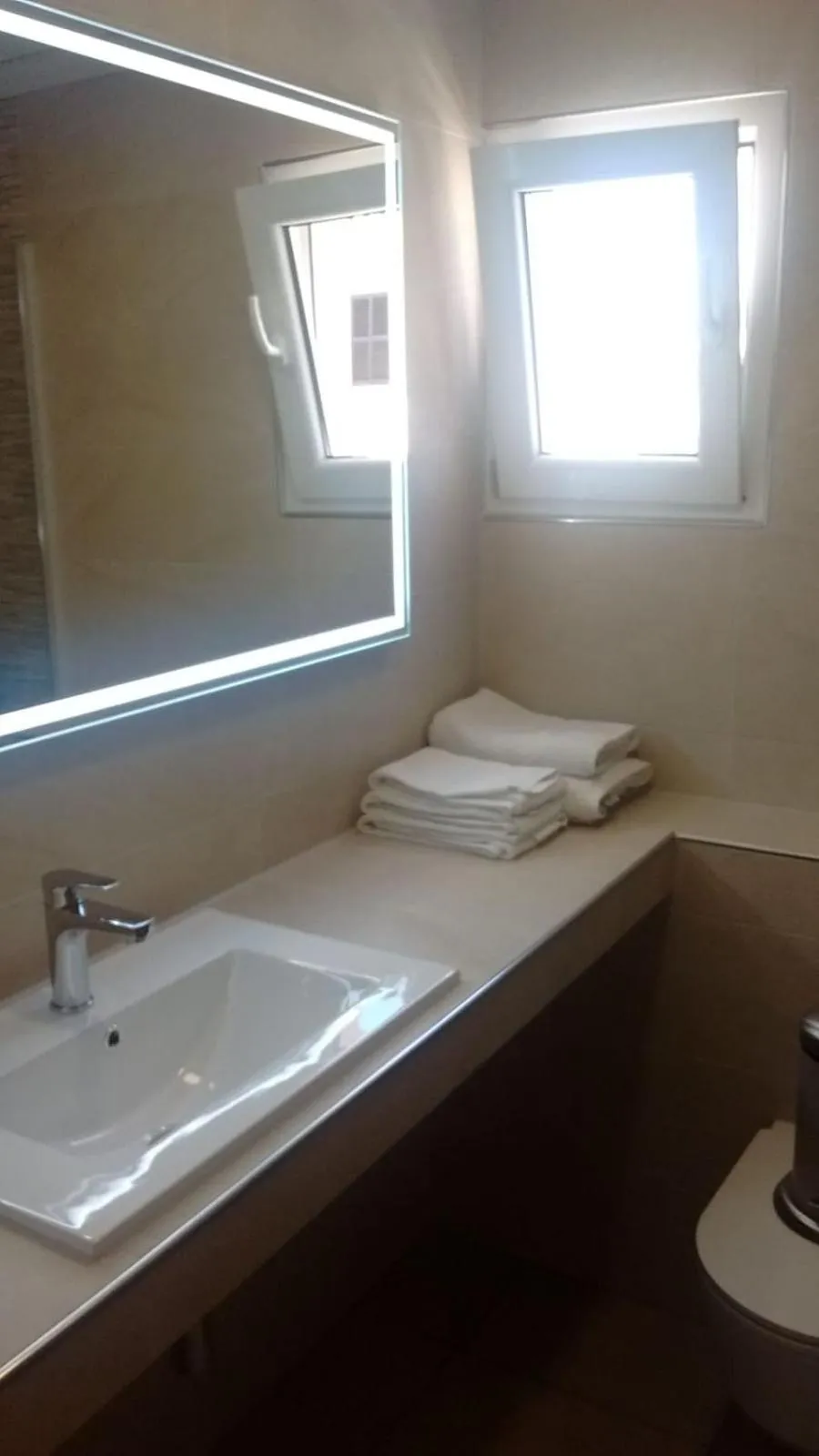 Bathroom in Hotel Alfonso