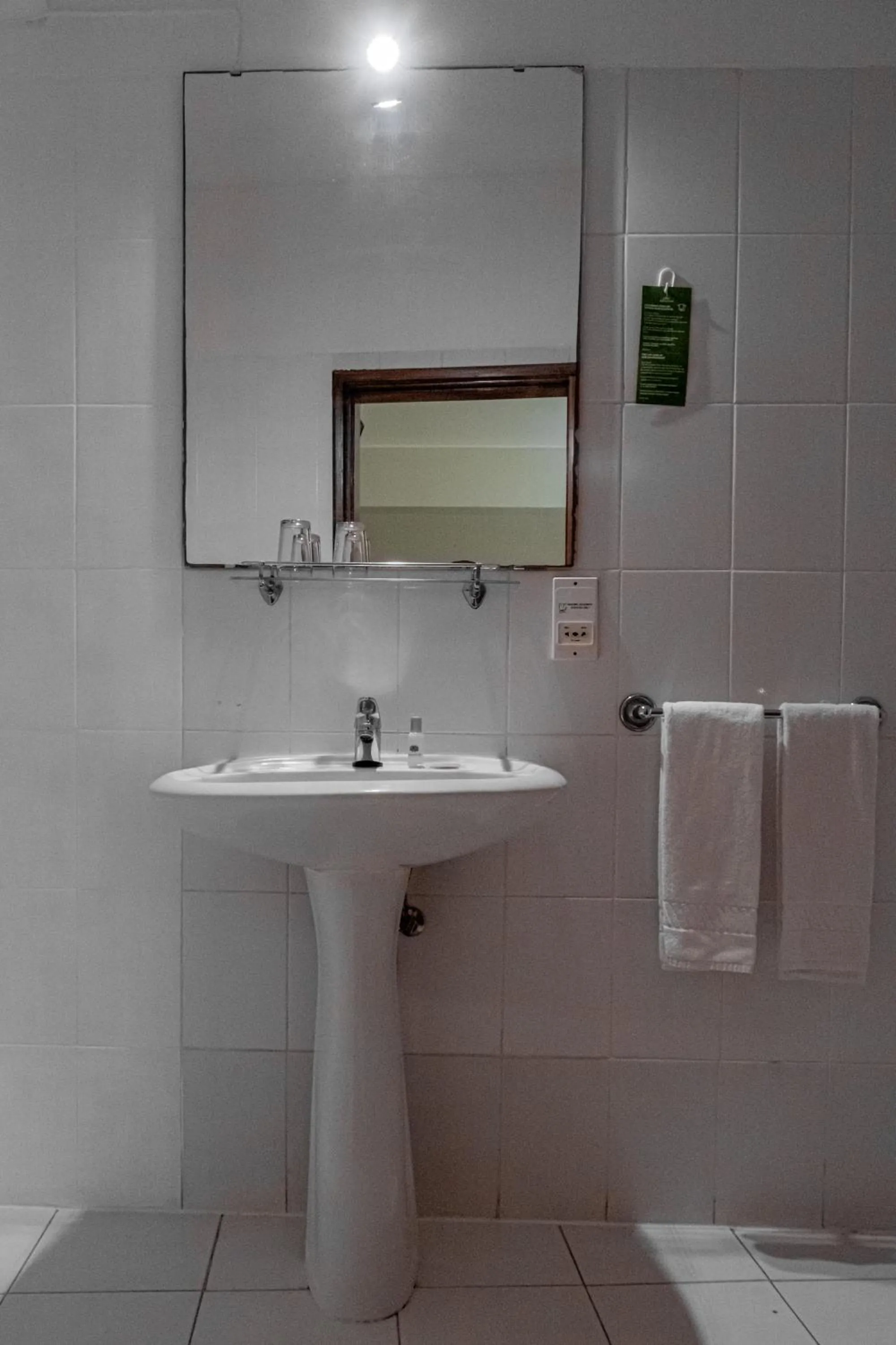 Bathroom in Residencial Chafariz /Queimada