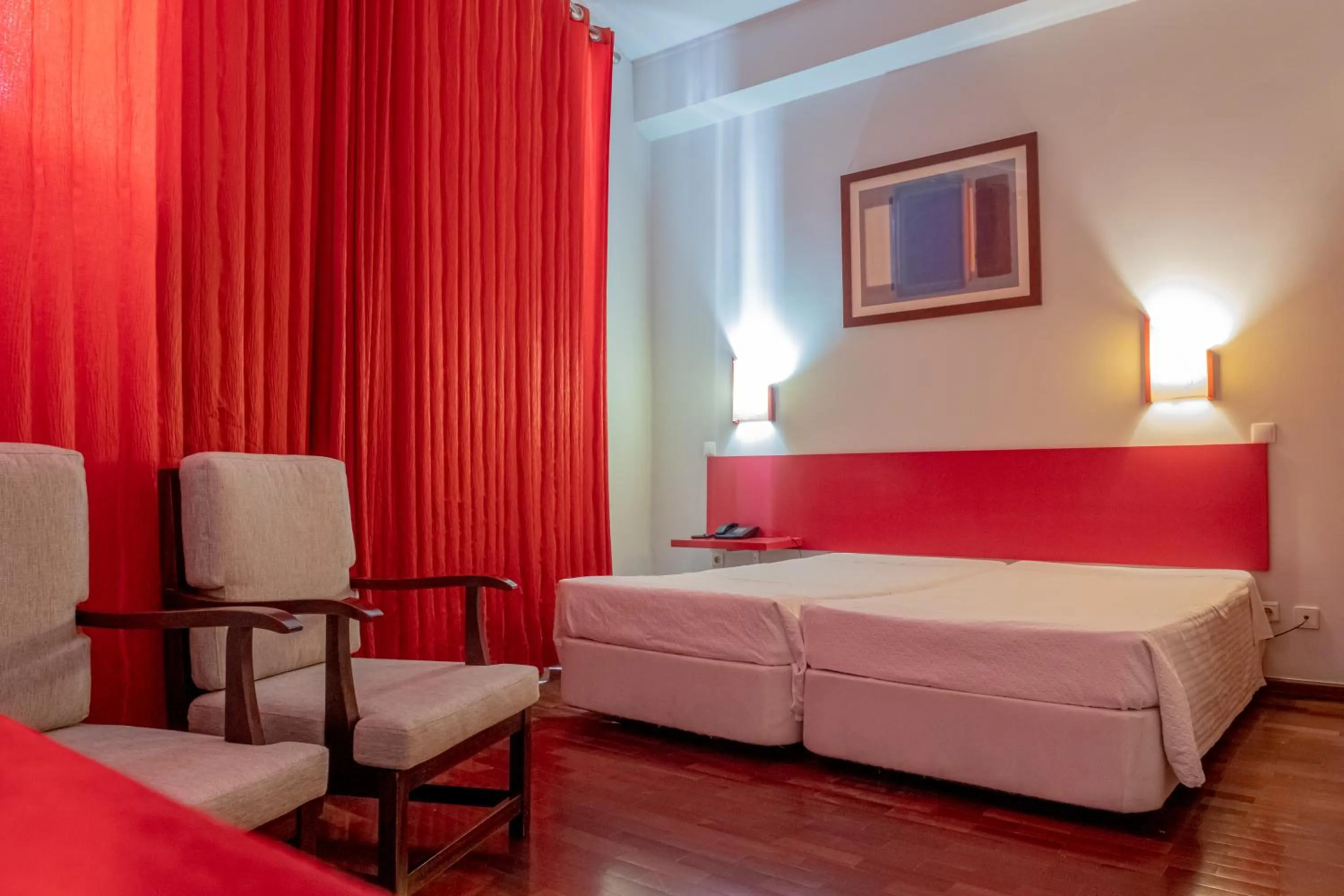 Bathroom, Bed in Residencial Chafariz /Queimada