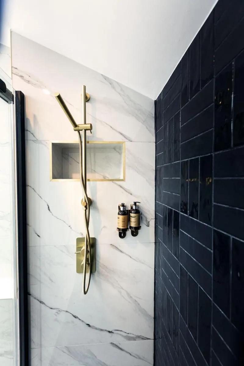 Shower in The Ferryman Townhouse