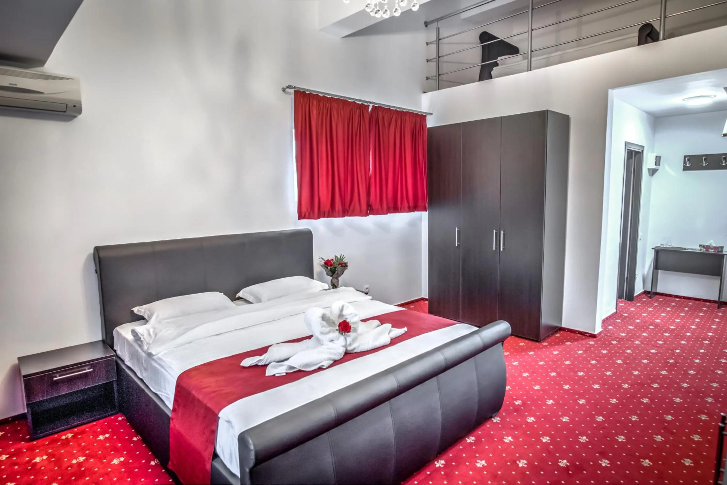 bunk bed, Bed in Hotel Elisabeta