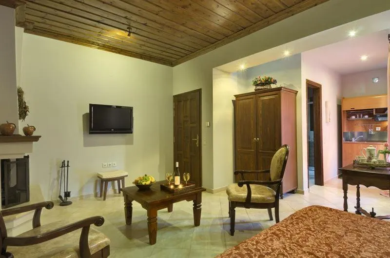 Shower, Bed in Iatrou Guesthouse