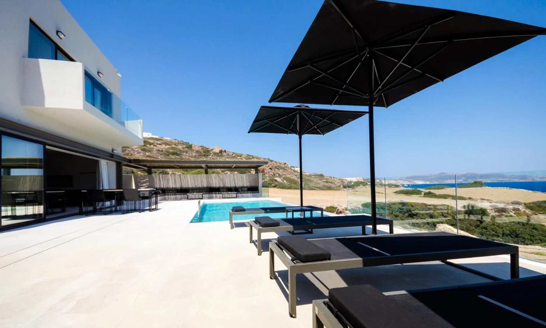 Decorative detail in Milos Cove