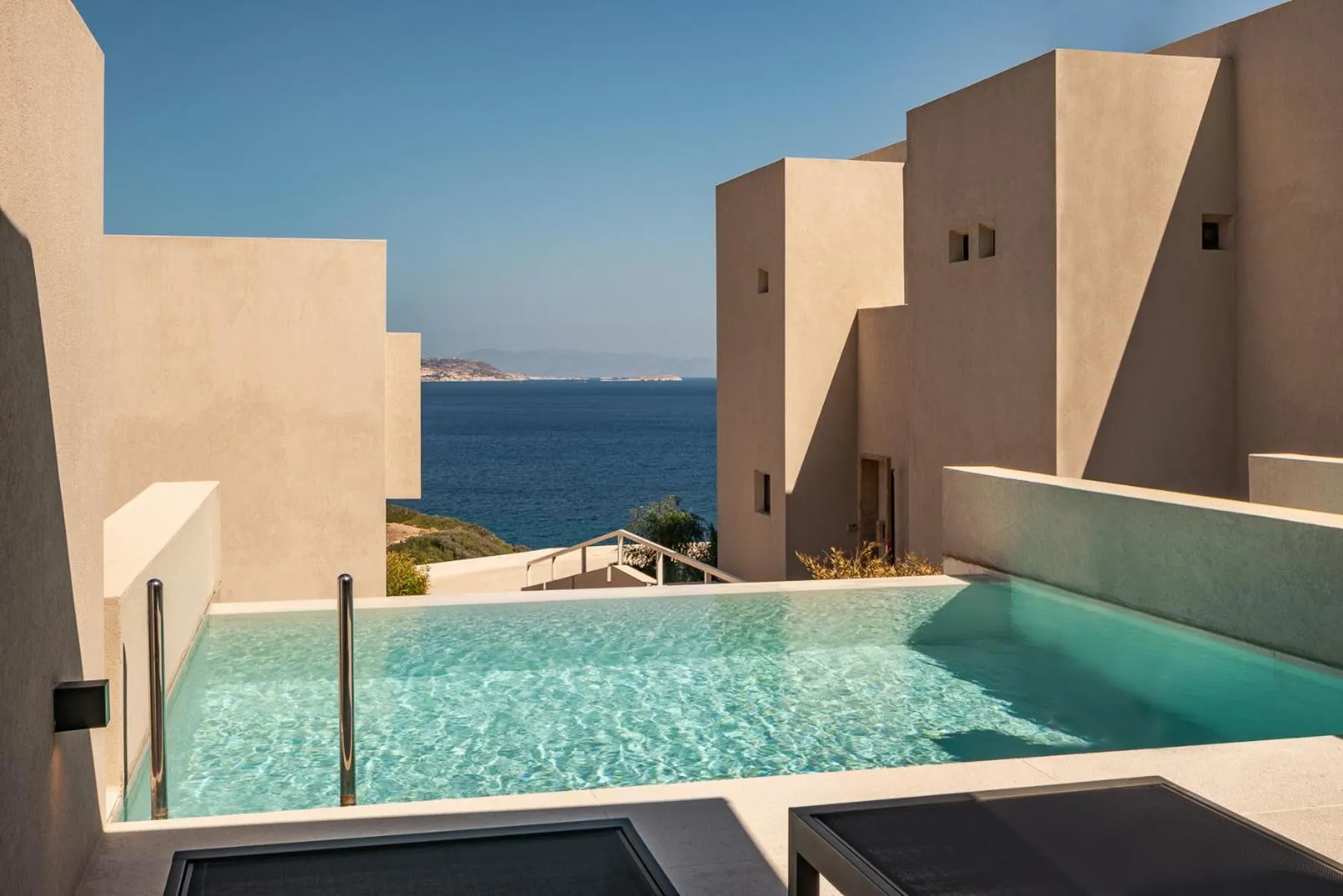 Pool view in Milos Cove