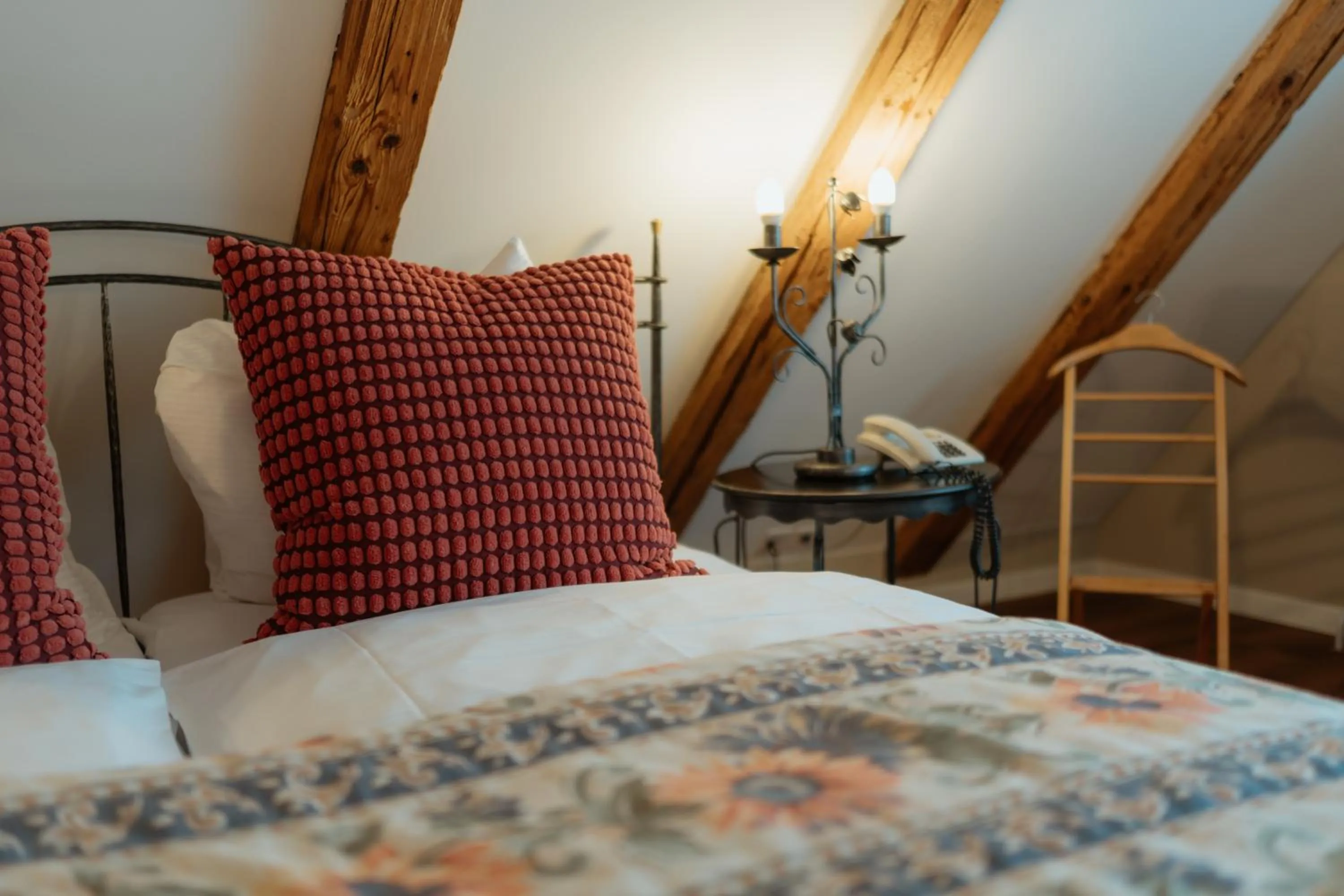 Bed in Parkhotel Schwert