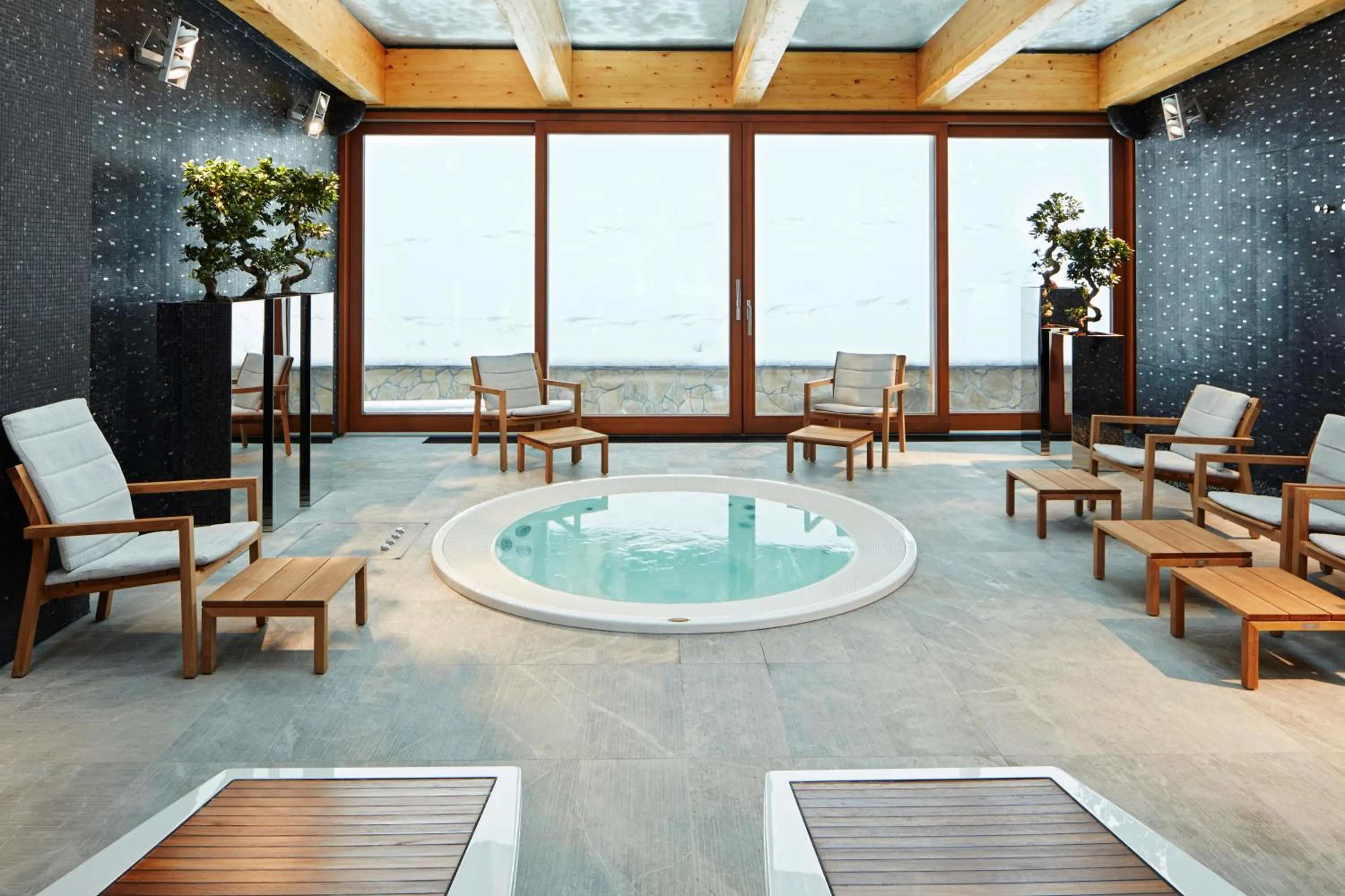 Hot Tub, Swimming Pool in Esperanza Resort & SPA