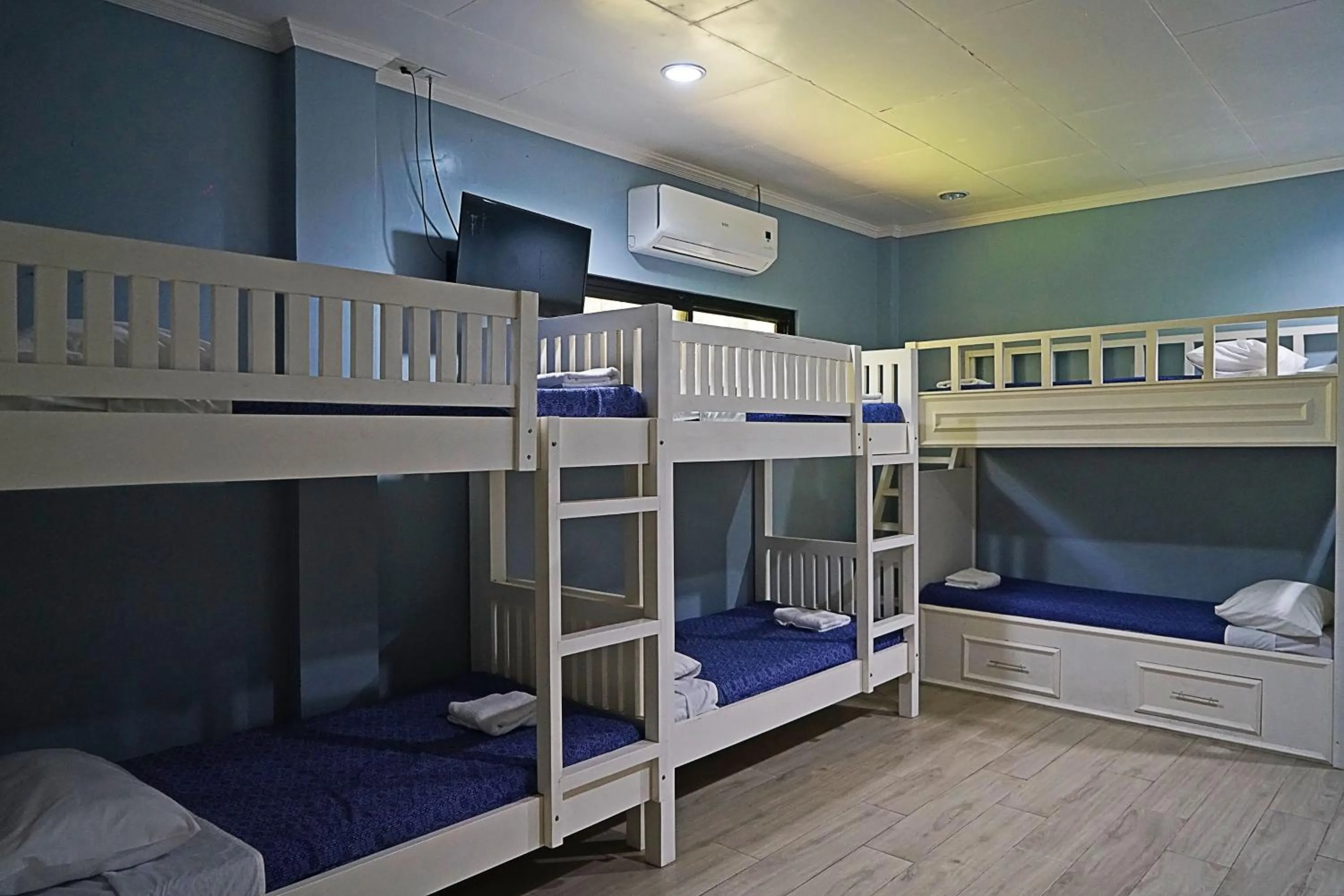 Bed in Bella Vista Resort