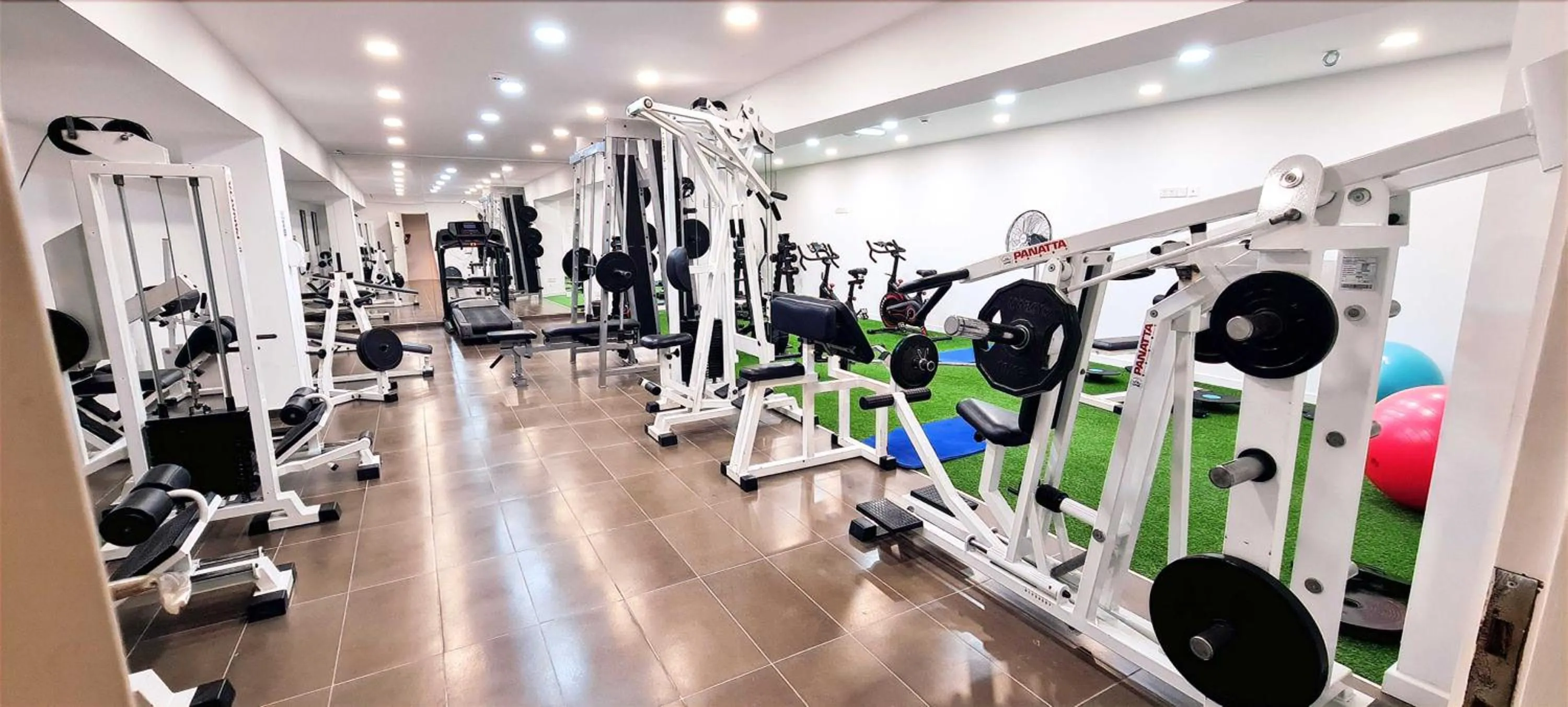 Fitness centre/facilities in Sveltos Hotel