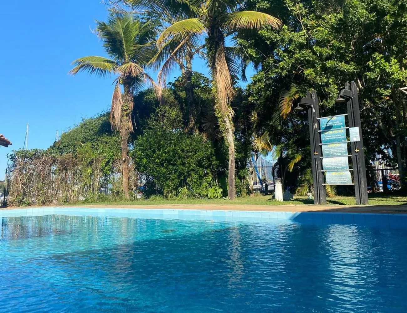Pool view in Samba Angra dos Reis
