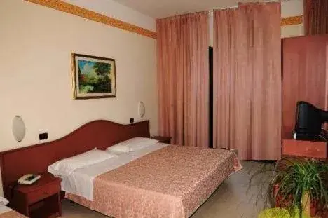 Double Room without sea view - single occupancy in Hotel Panorama Del Golfo Double Room without sea view - single occupancy in Hotel Panorama Del Golfo