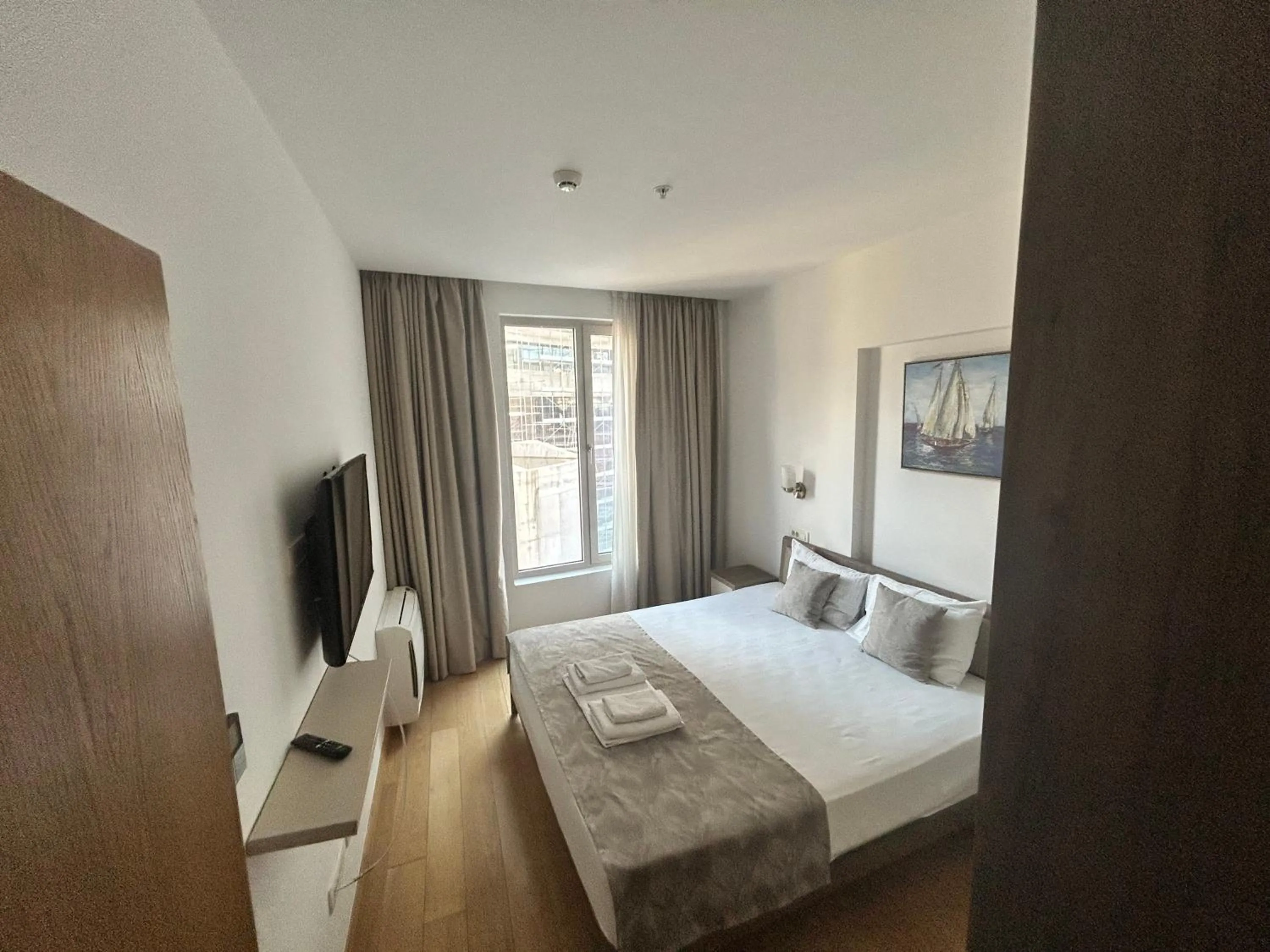 Bed in Apartments Krug