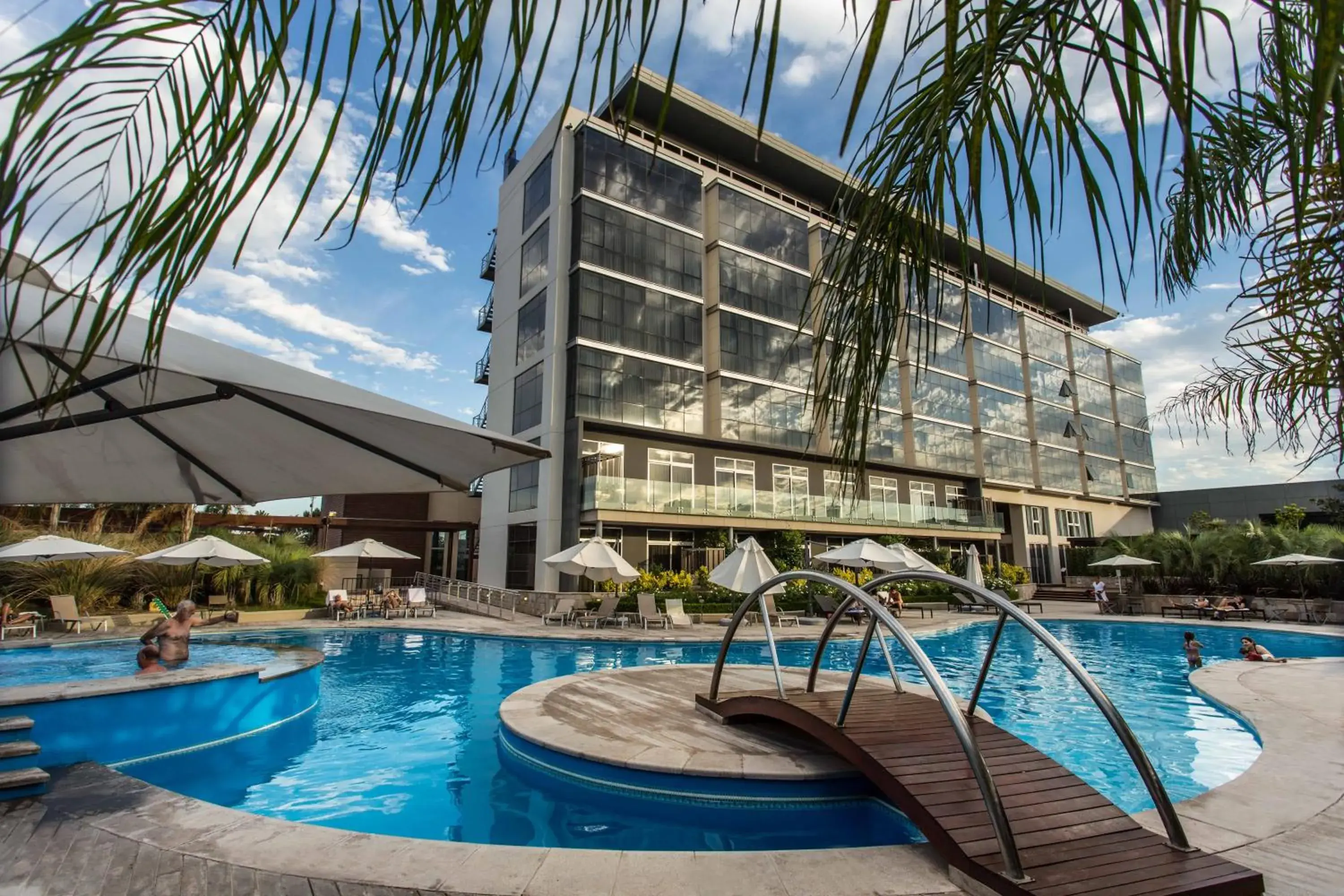 Property building in Esplendor by Wyndham Mendoza Property building in Esplendor by Wyndham Mendoza