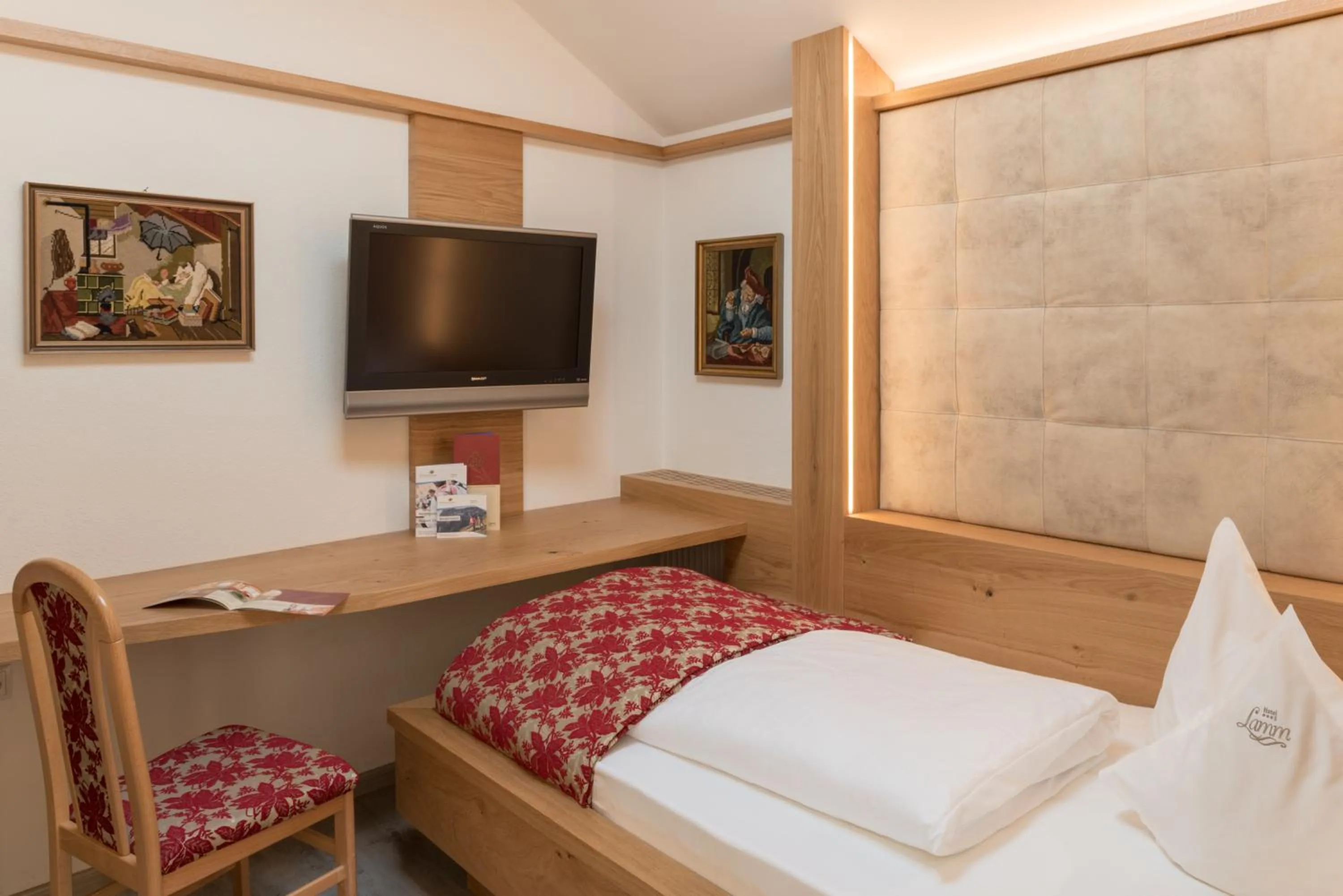 Bed in Posthotel Lamm