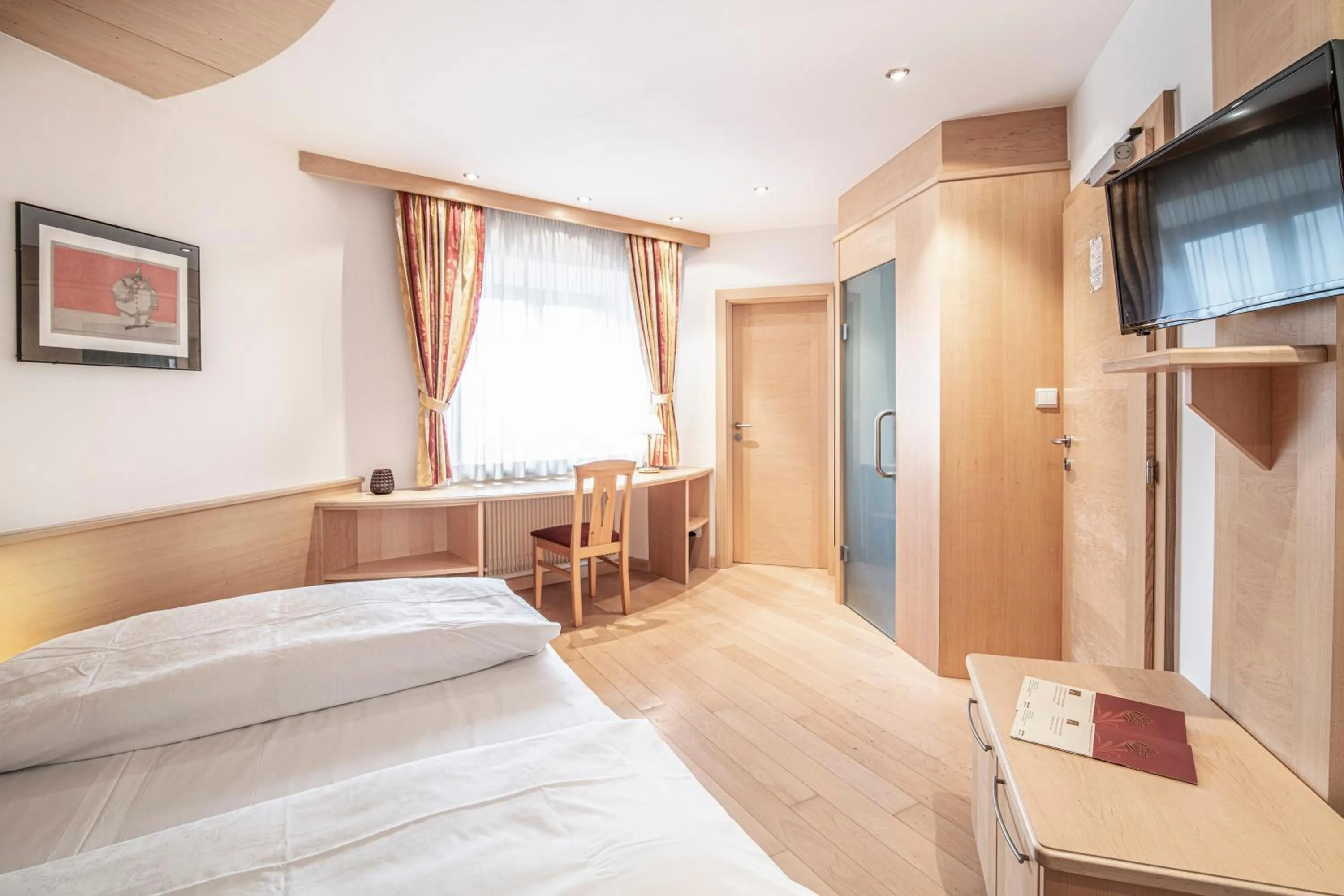 Bed in Posthotel Lamm