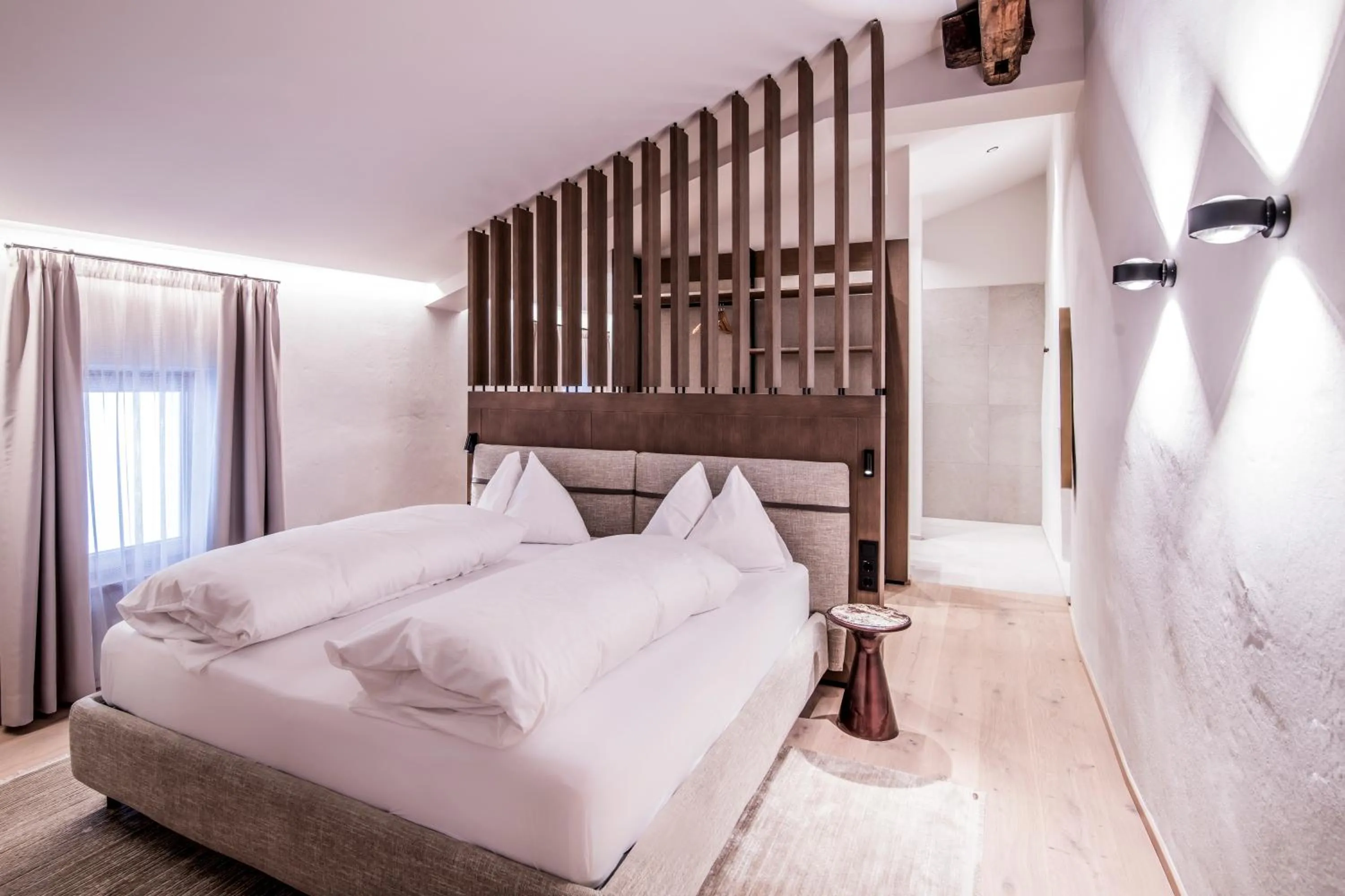 Bed in Posthotel Lamm