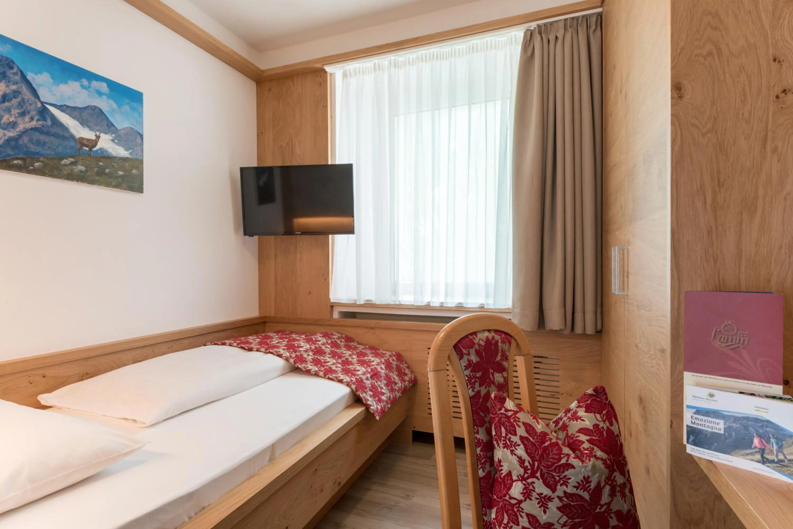 Bed in Posthotel Lamm