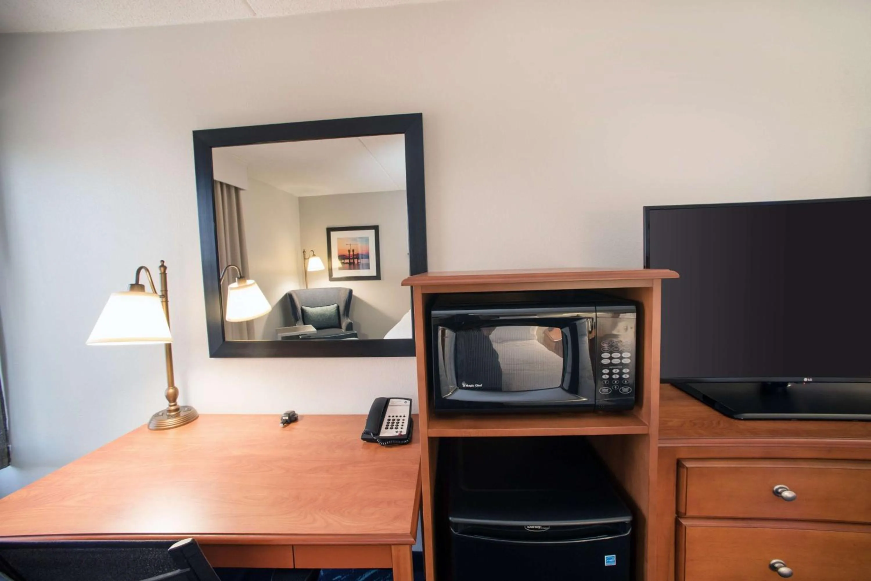 Bed in Hampton Inn Clarksville