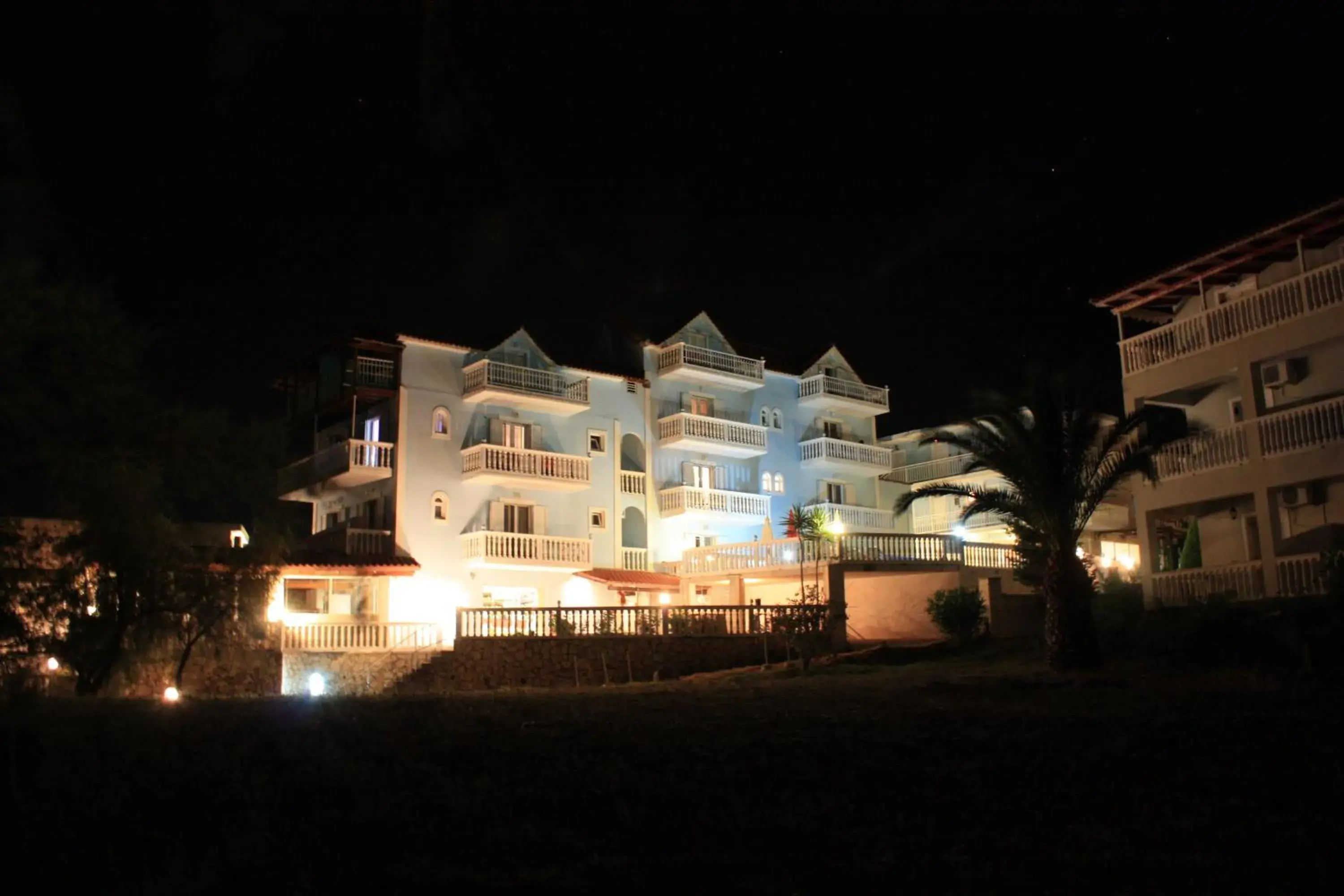 Property building in Clear Horizon Property building in Clear Horizon