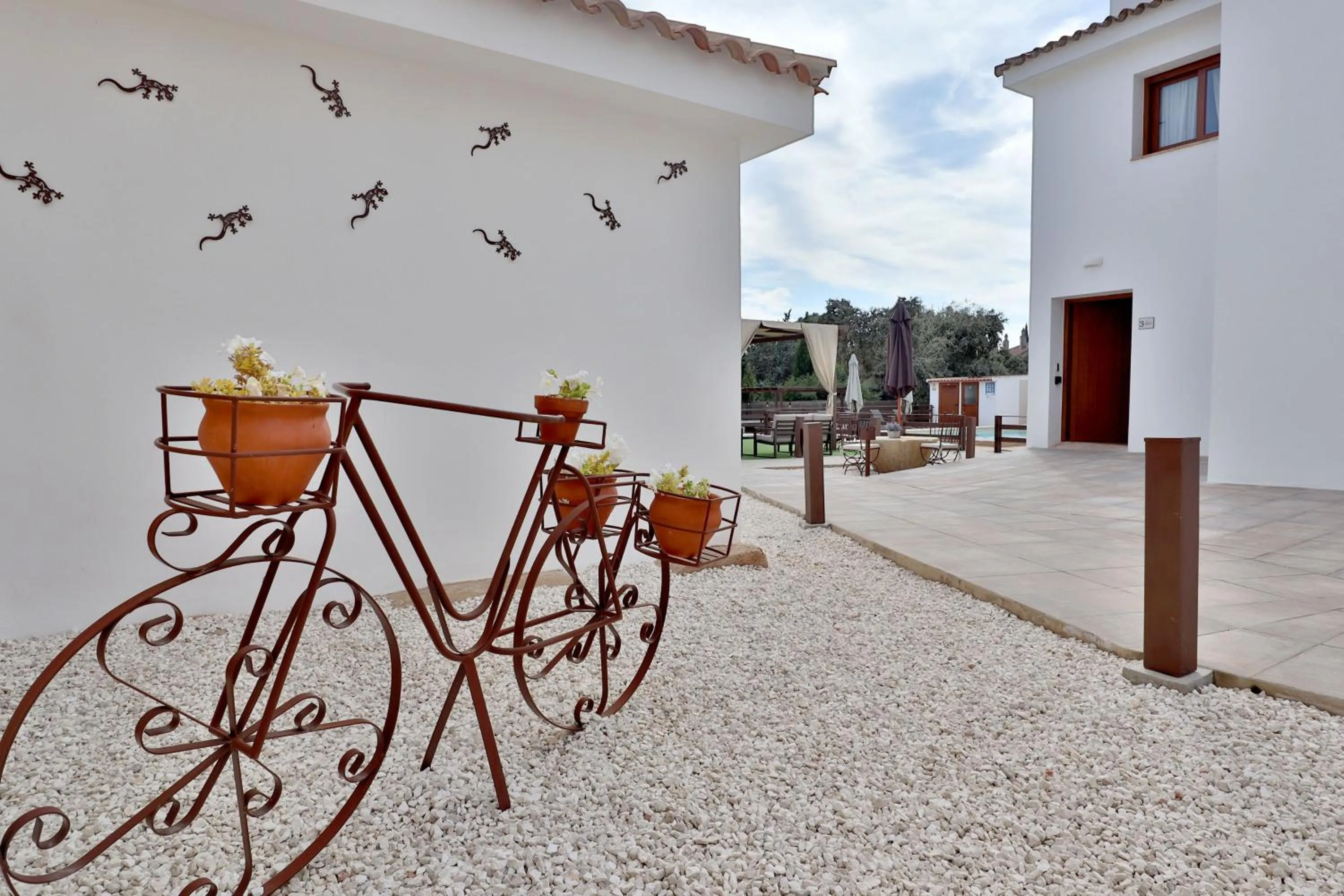 Property building in Hacienda El Brillante