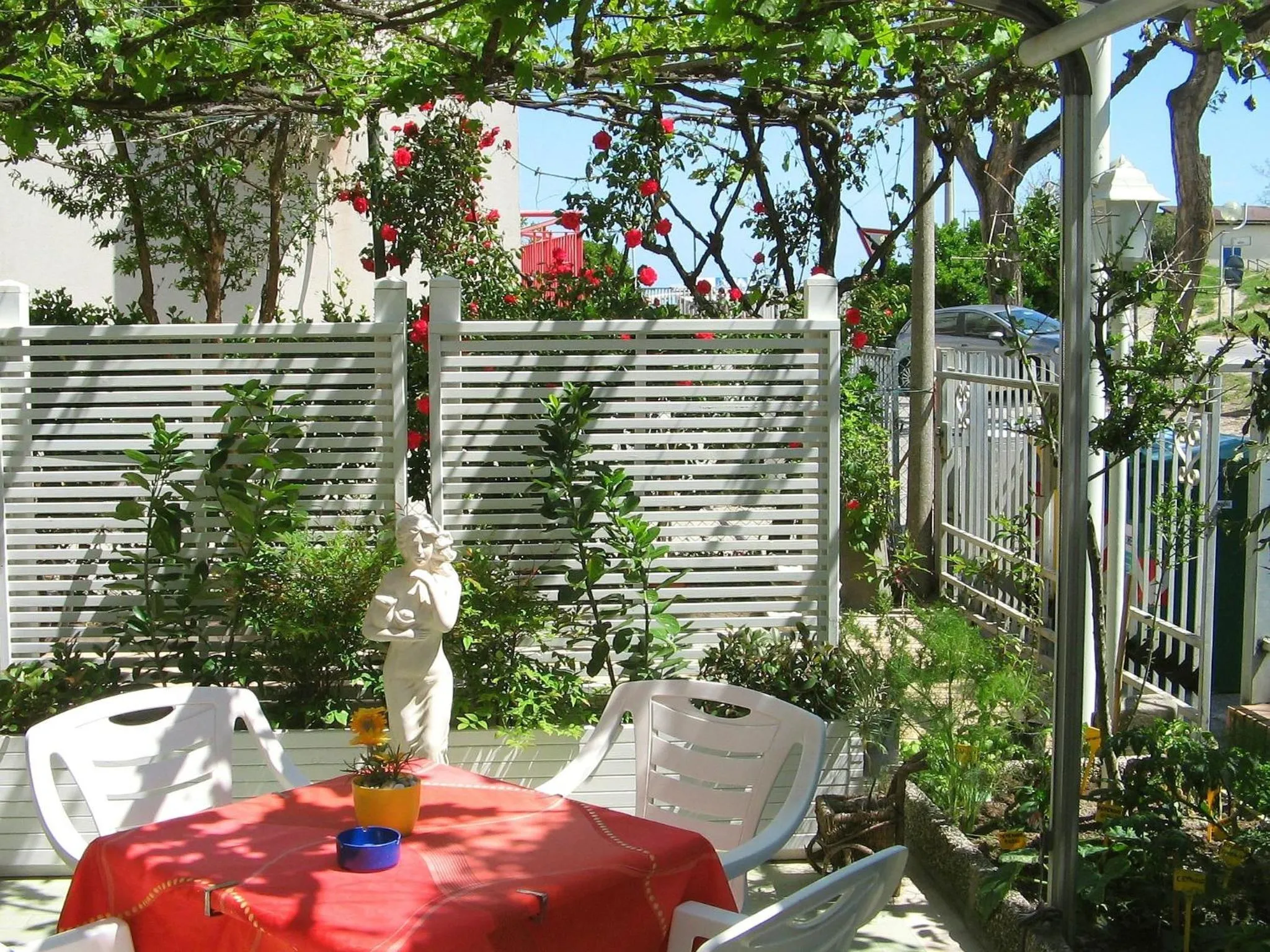 Garden view in Villa Lauda B&B