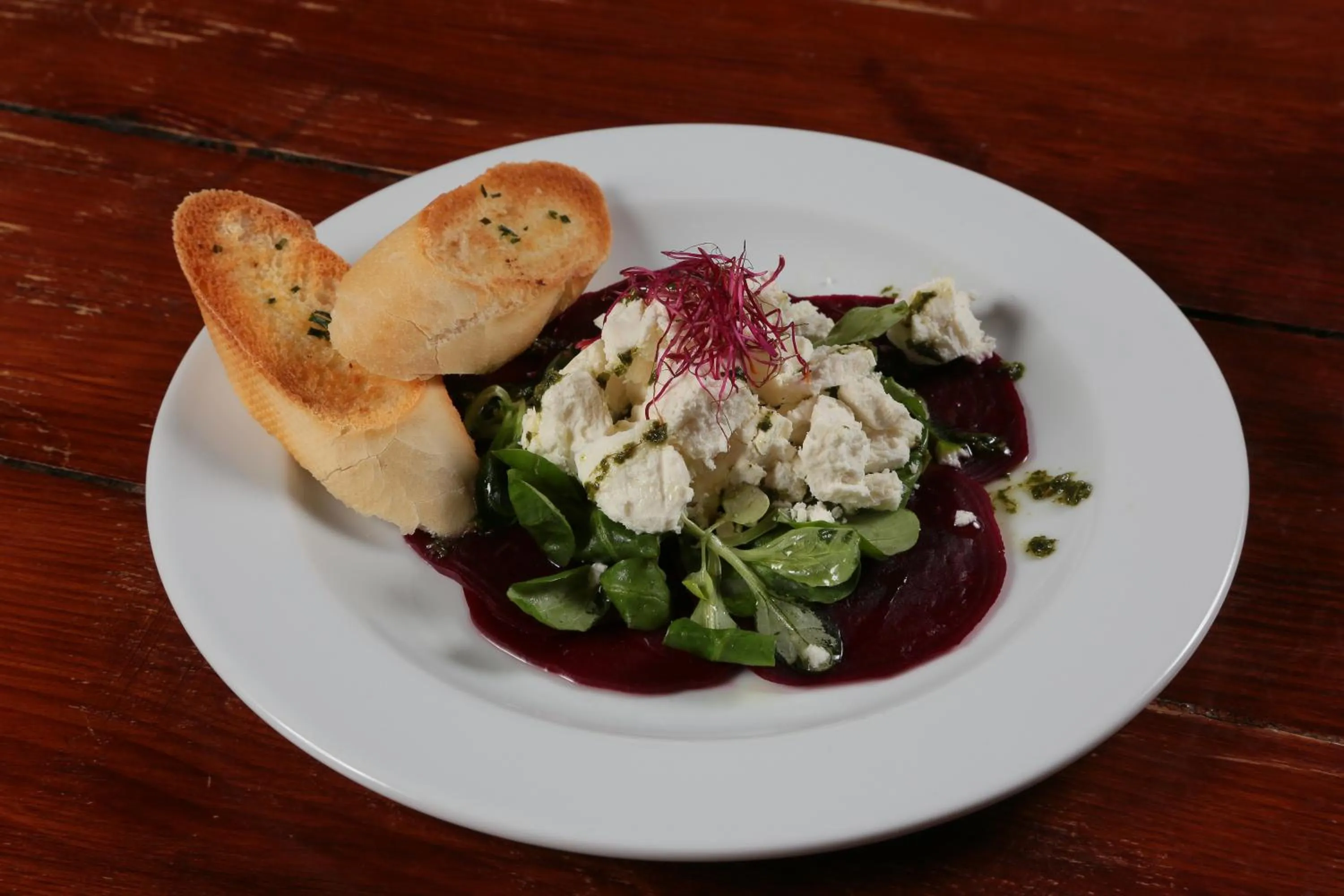 Food and drinks in Hotel Plesivec