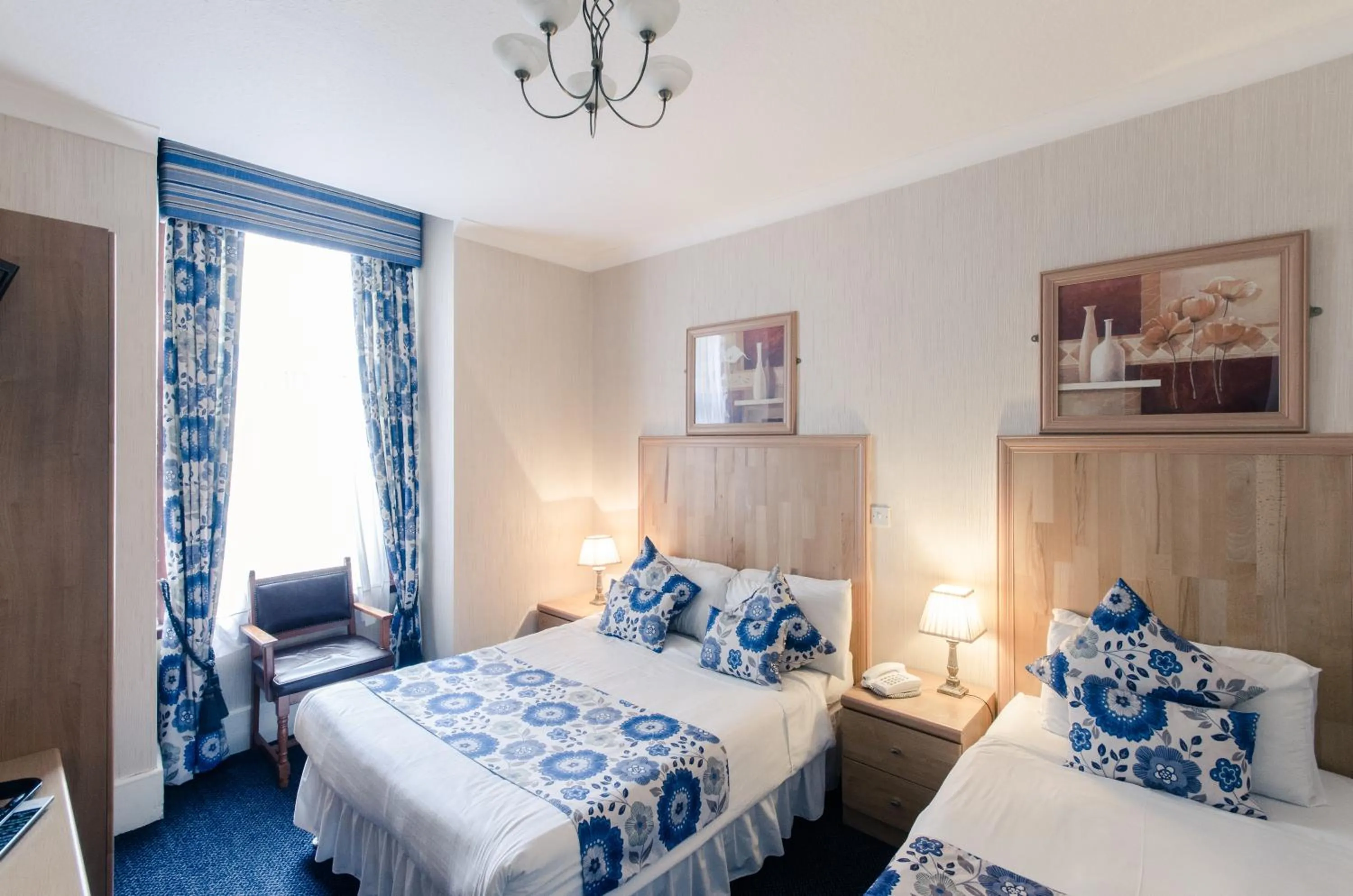 Bedroom, Bed in Argyll Guest House