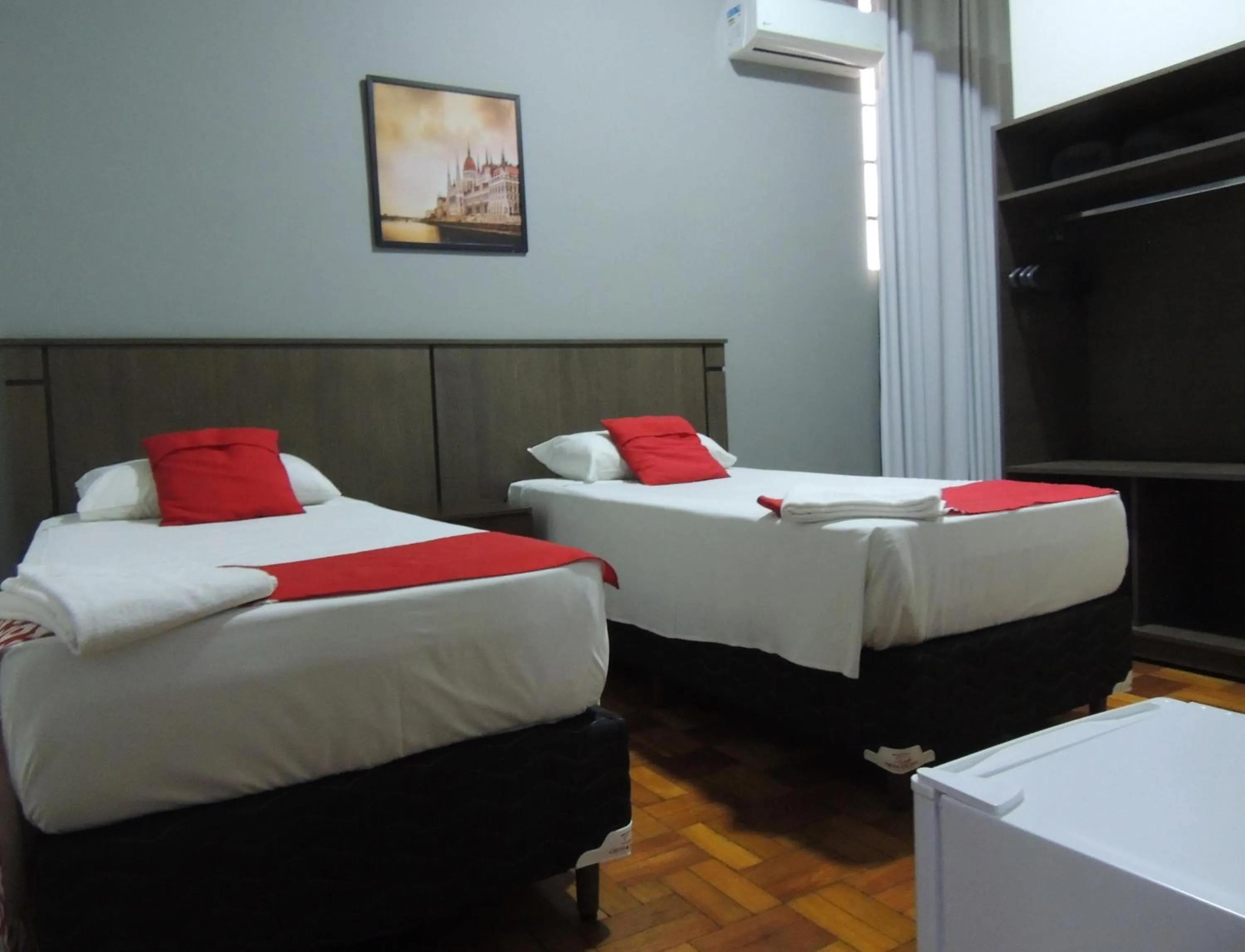 Bed in Hotel Gontijo Belo Horizonte - Próximo a Rodoviária e Praça Sete