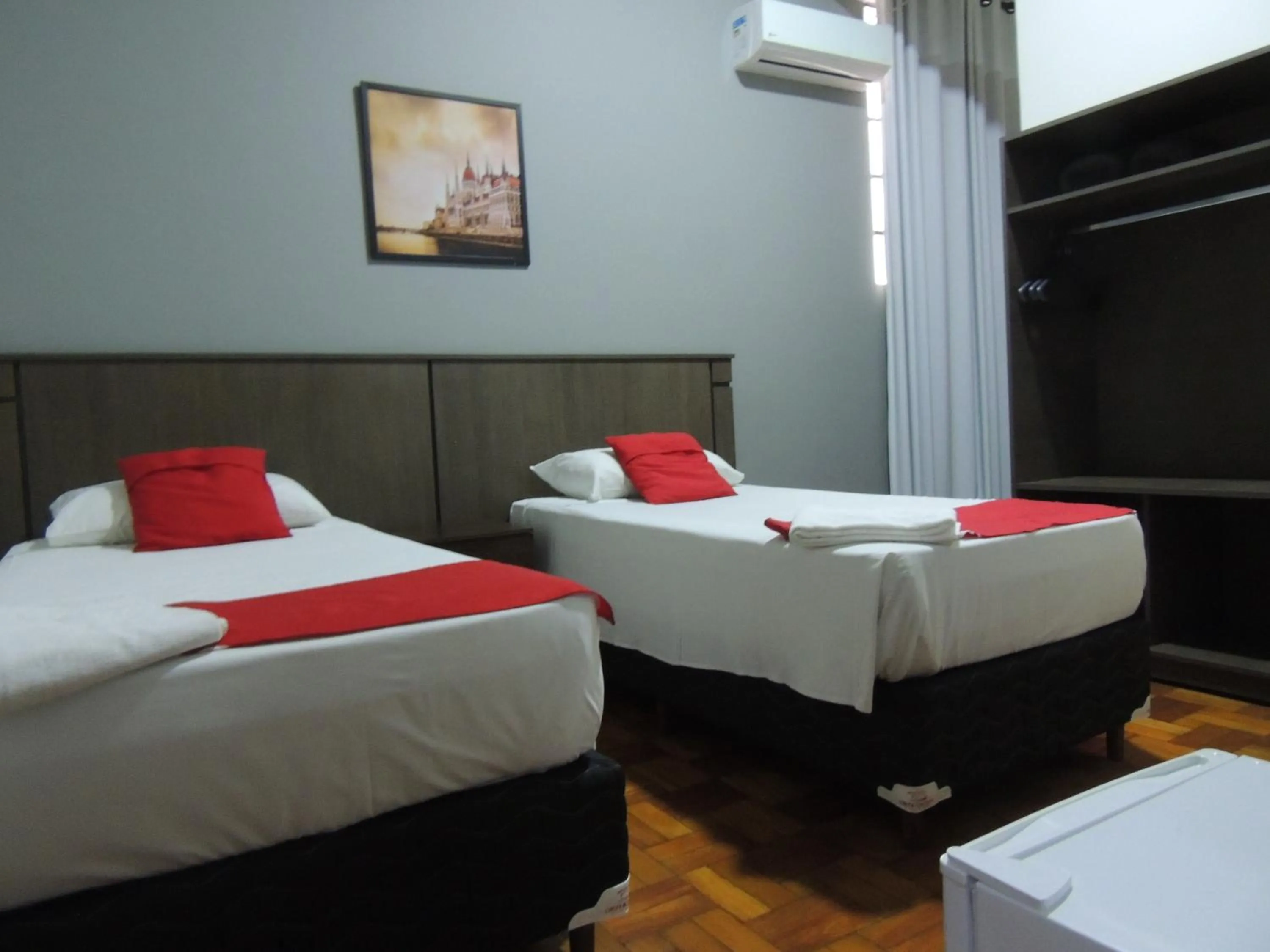 Bed in Hotel Gontijo Belo Horizonte - Próximo a Rodoviária e Praça Sete