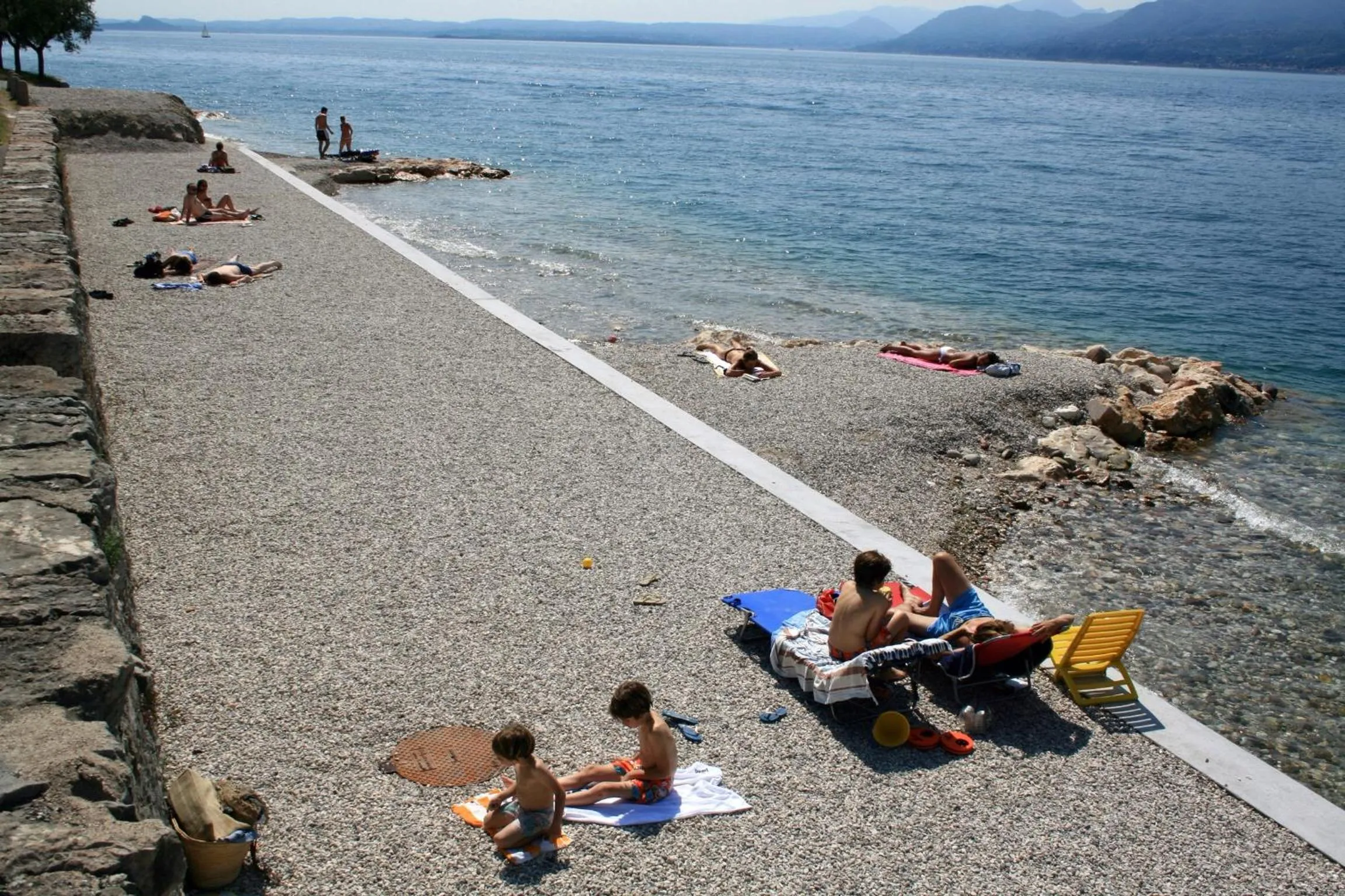Beach in Albergo Del Garda