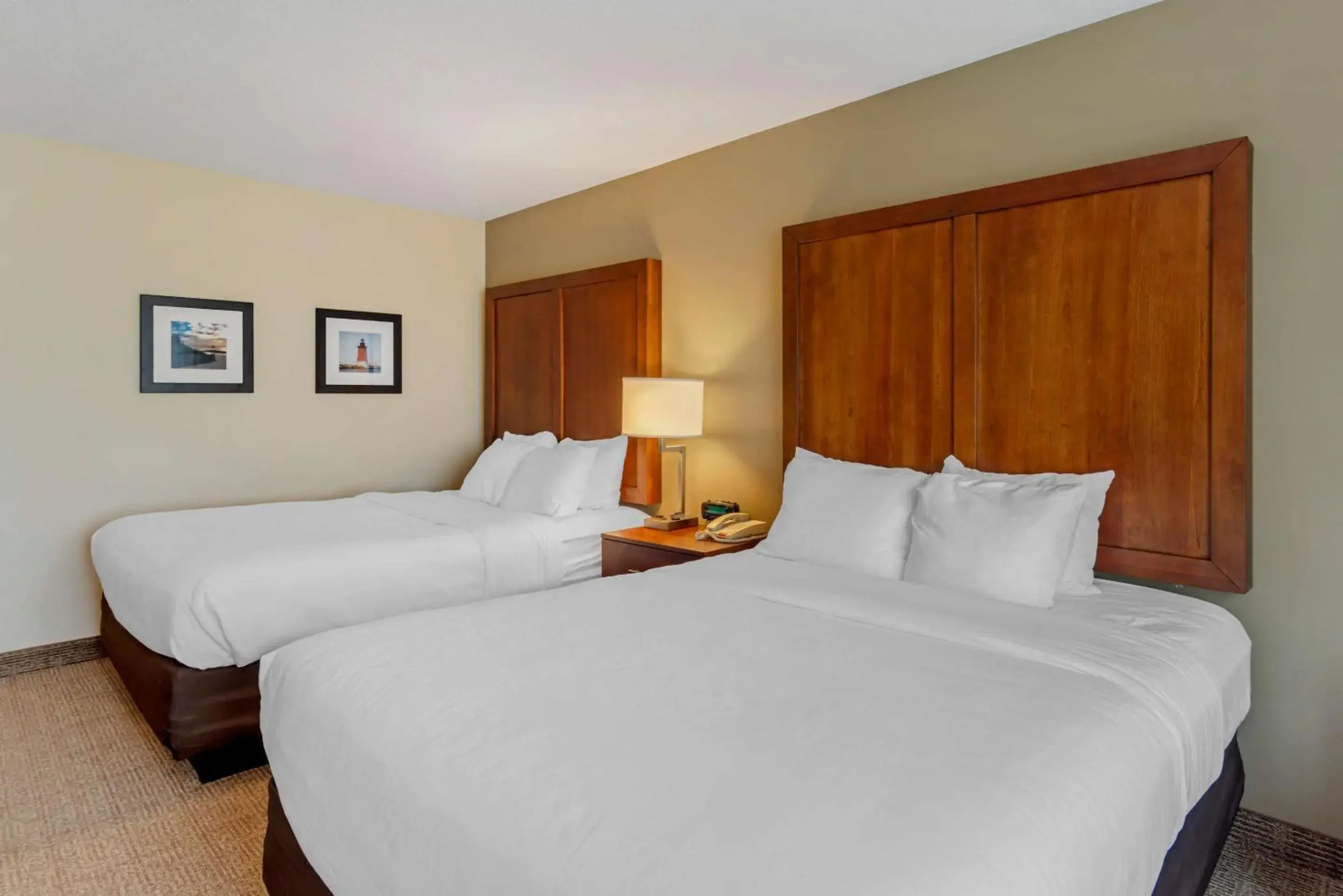 Queen Room with Two Queen Beds - Non-Smoking in Comfort Inn & Suites Dover near Speedway Queen Room with Two Queen Beds - Non-Smoking in Comfort Inn & Suites Dover near Speedway