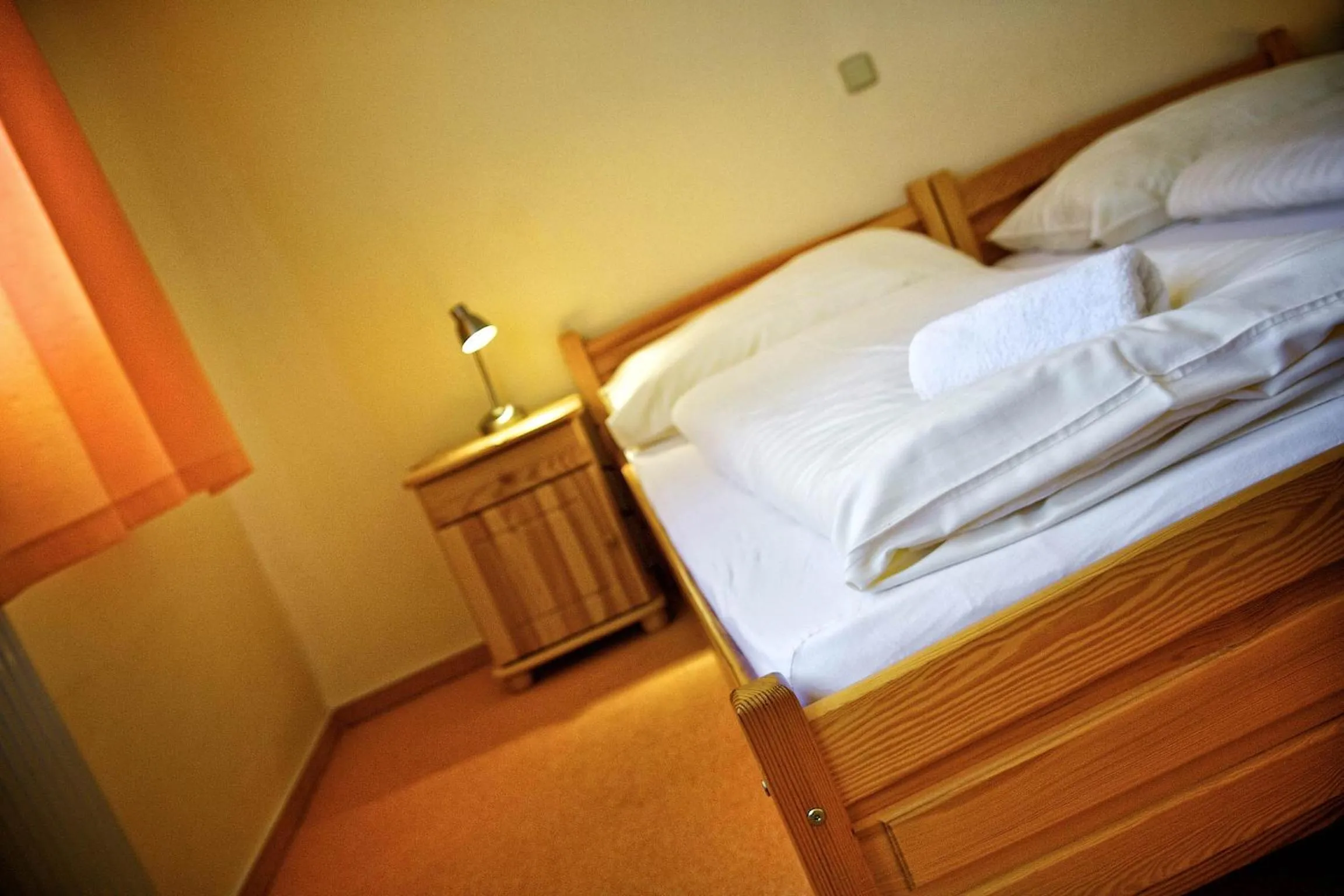 Bed in Privat Galfy