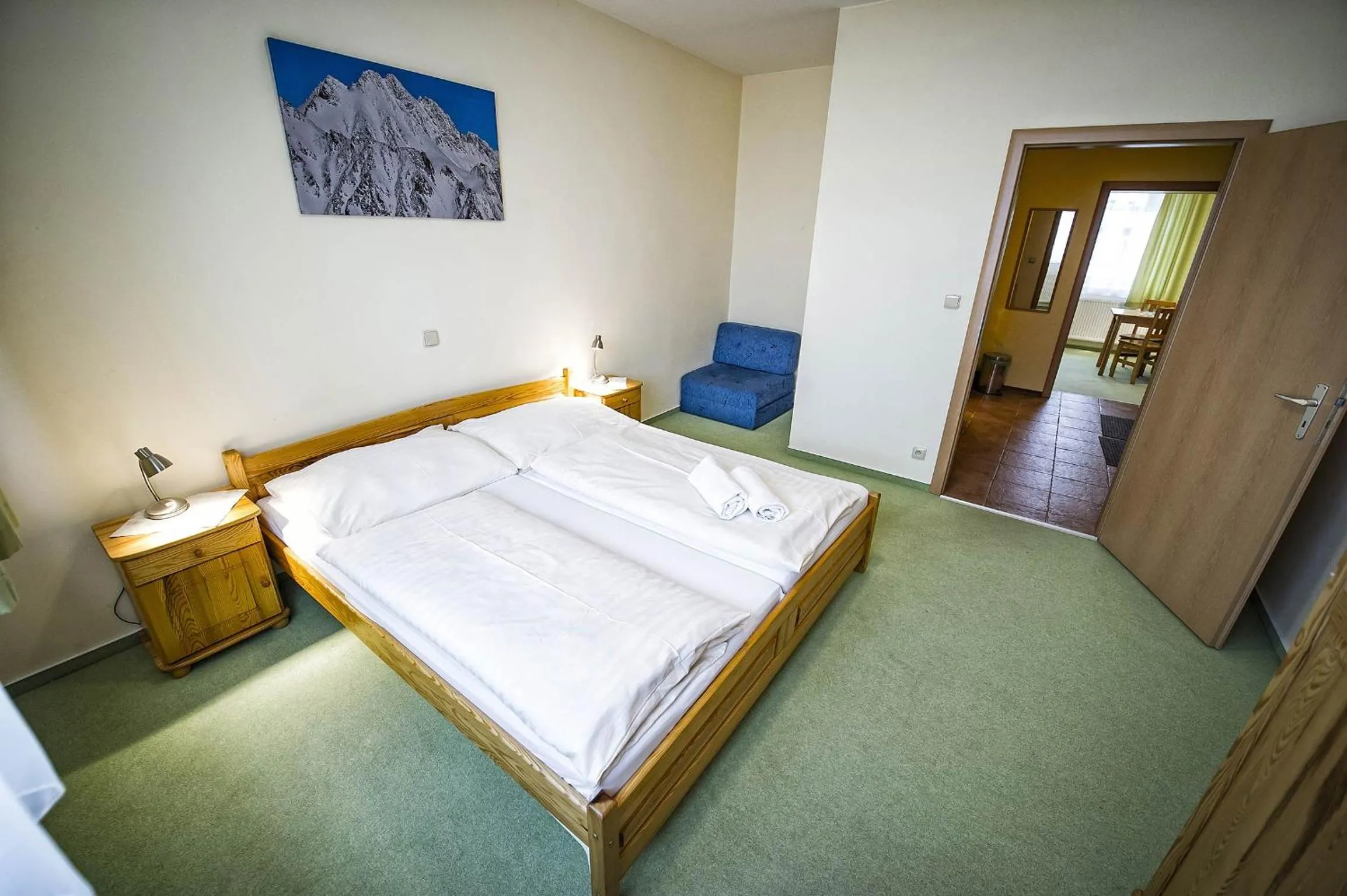 Bed in Privat Galfy