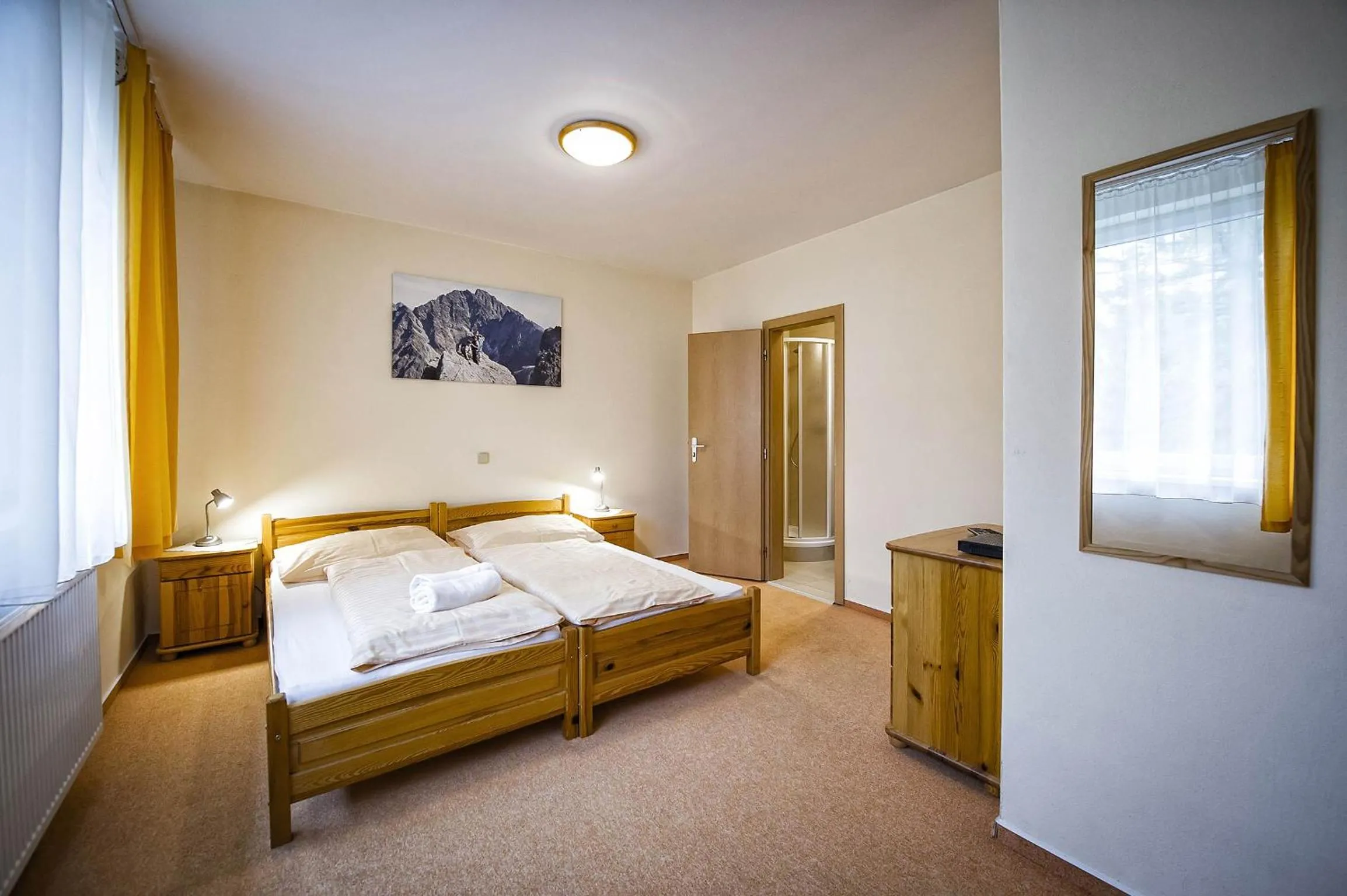 Bed in Privat Galfy