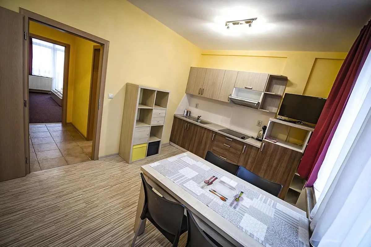 Kitchen or kitchenette in Privat Galfy