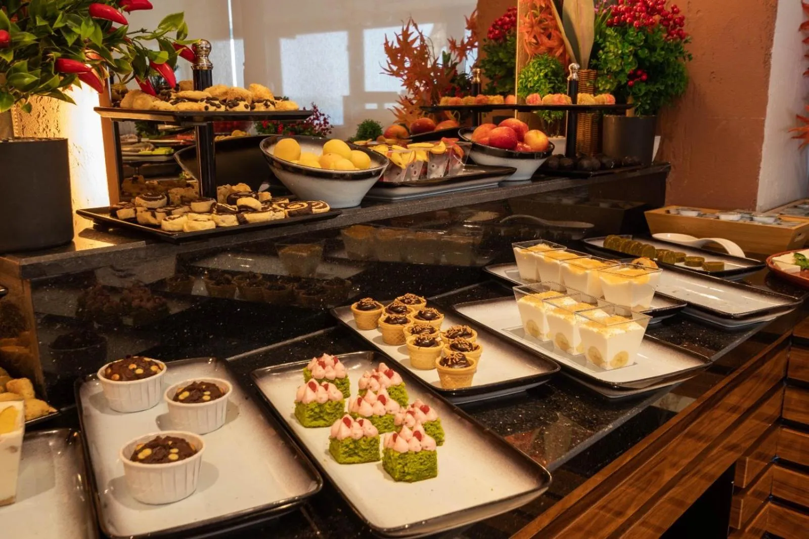 Buffet breakfast in Vira Otel Suites