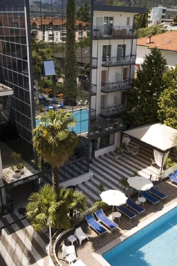 Property building in Hotel La Perla