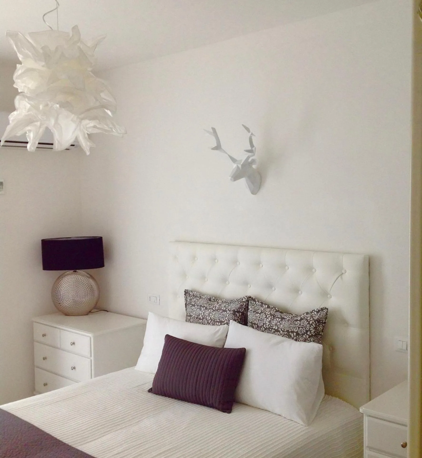 Bed in Hotel La Perla