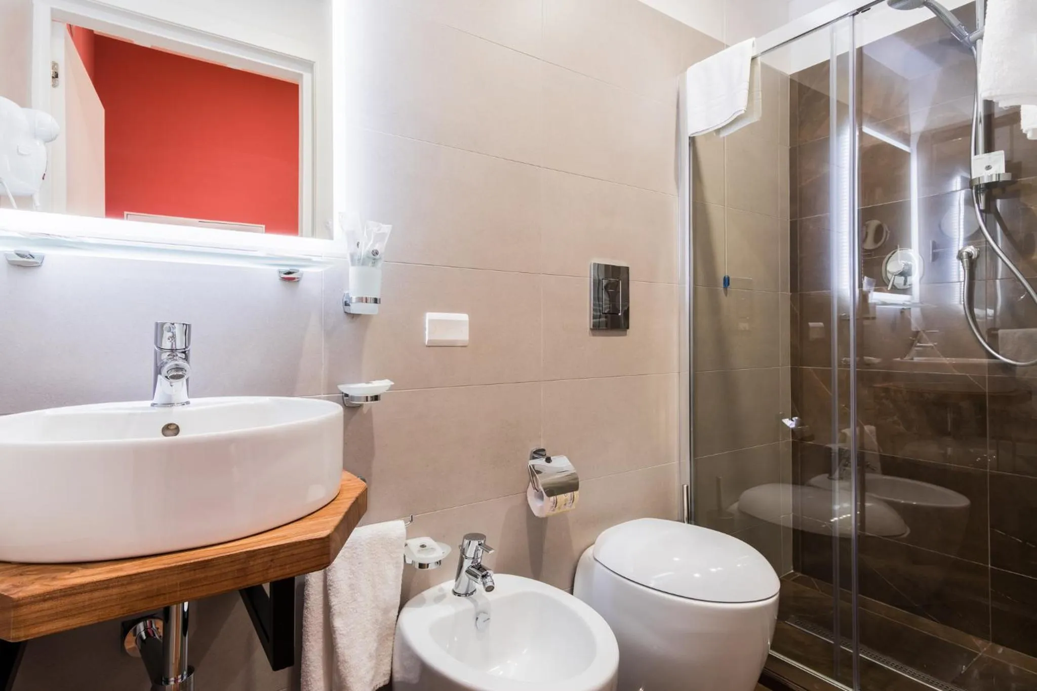 Shower in VistaViva B&B