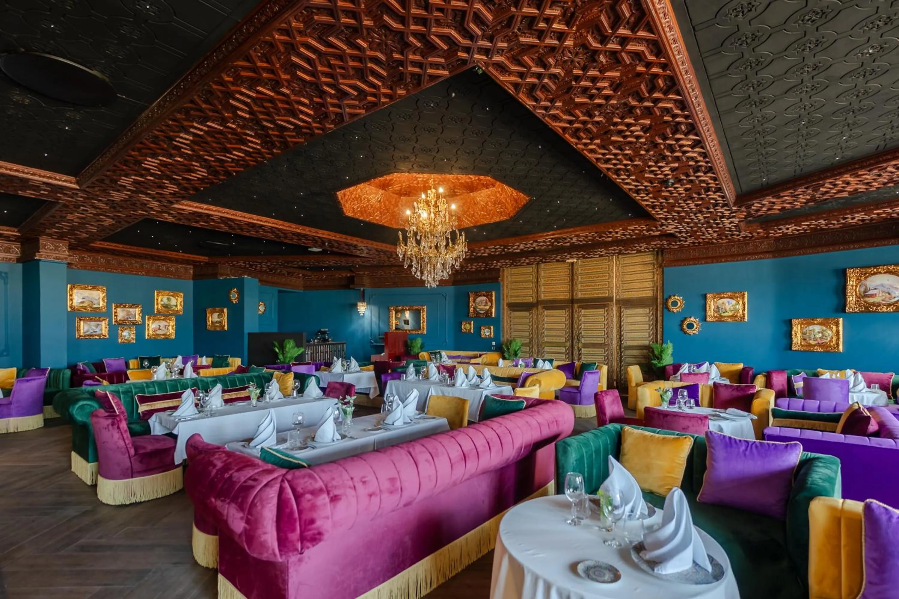 Restaurant/places to eat in Kenzi Solazur