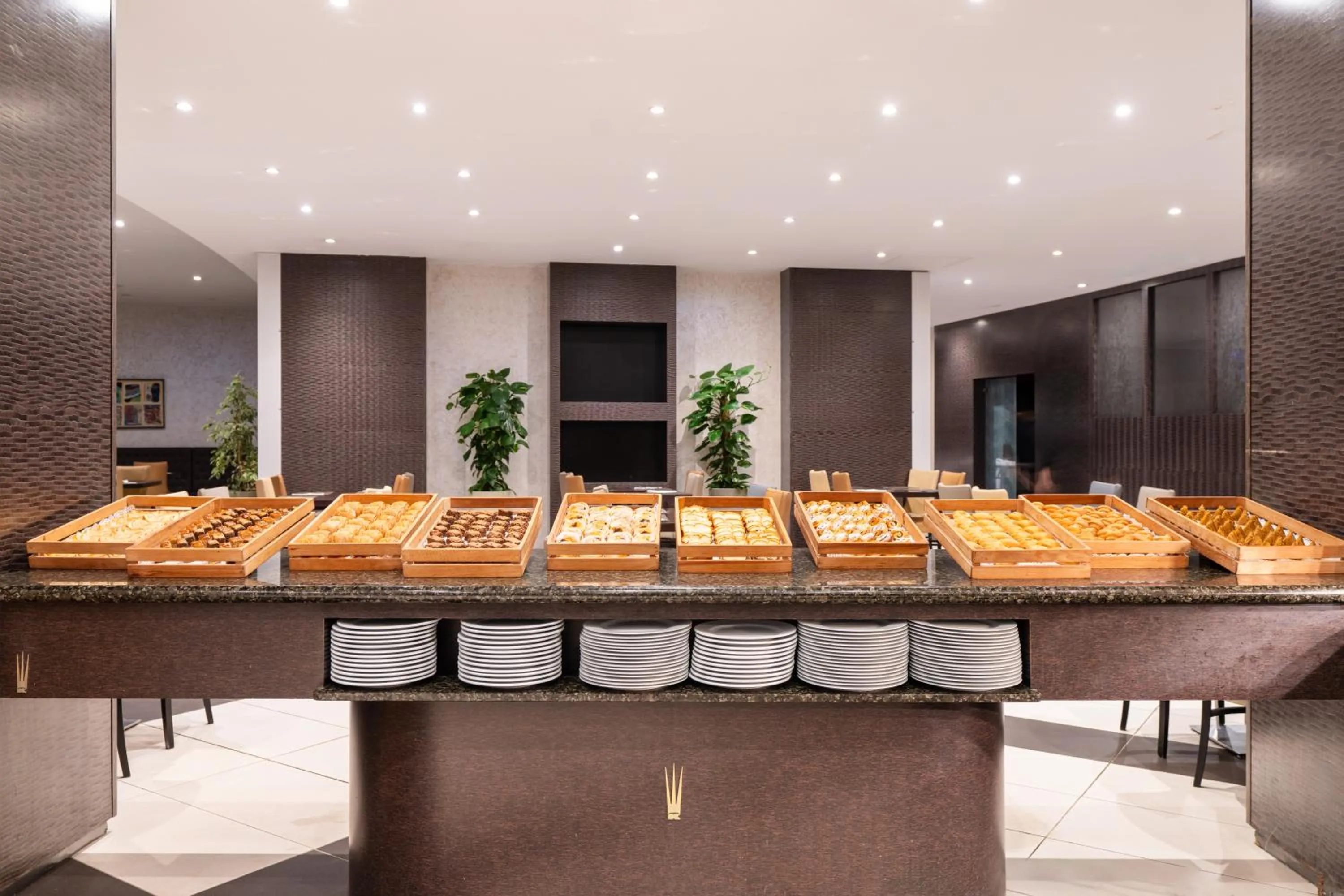 Buffet breakfast in Kenzi Solazur