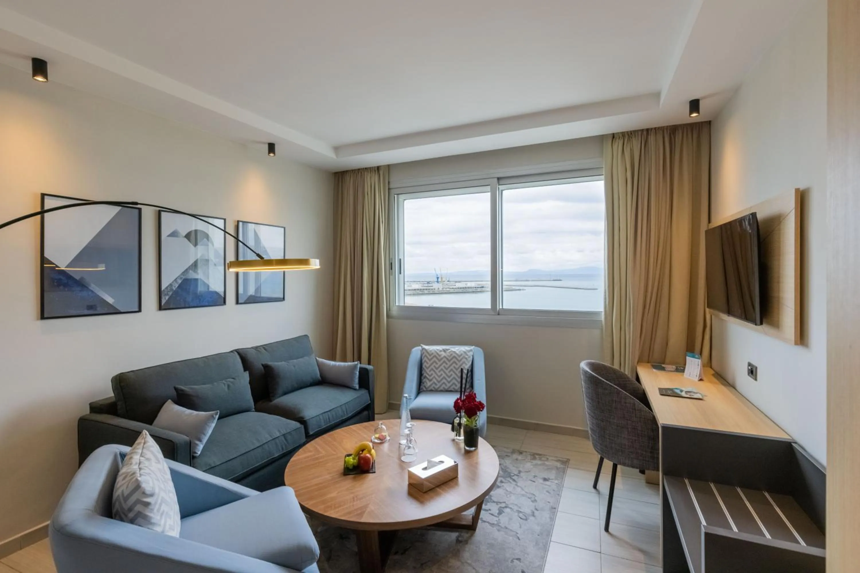 TV and multimedia in Kenzi Solazur