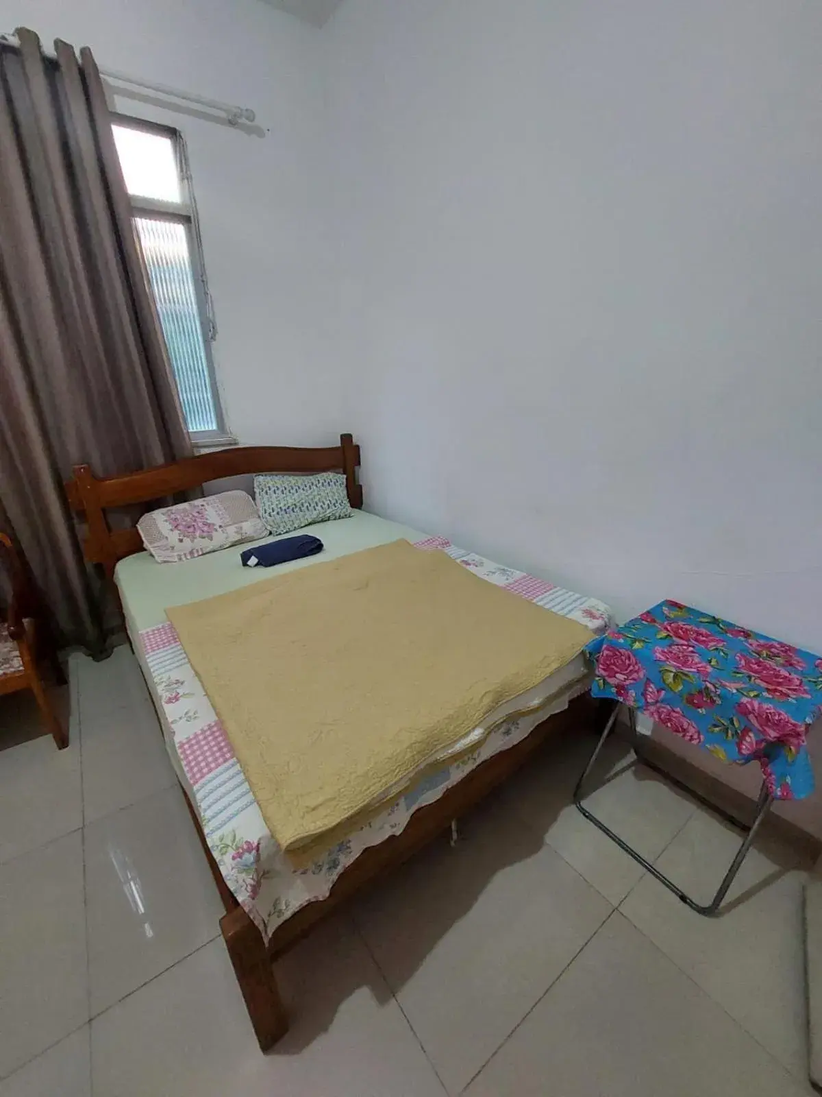 Quadruple Room with Private Bathroom - single occupancy in Pousada Cantinho da Família Quadruple Room with Private Bathroom - single occupancy in Pousada Cantinho da Família