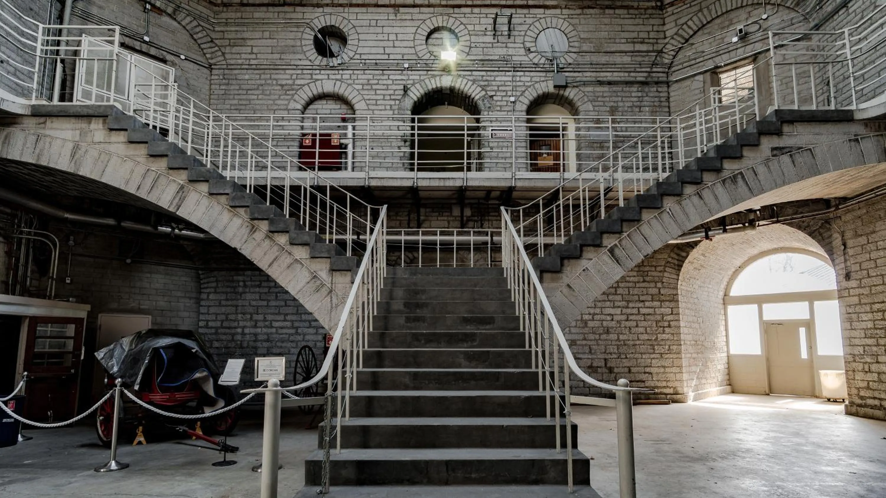 Area and facilities in Holiday Inn Express Kingston Central by IHG