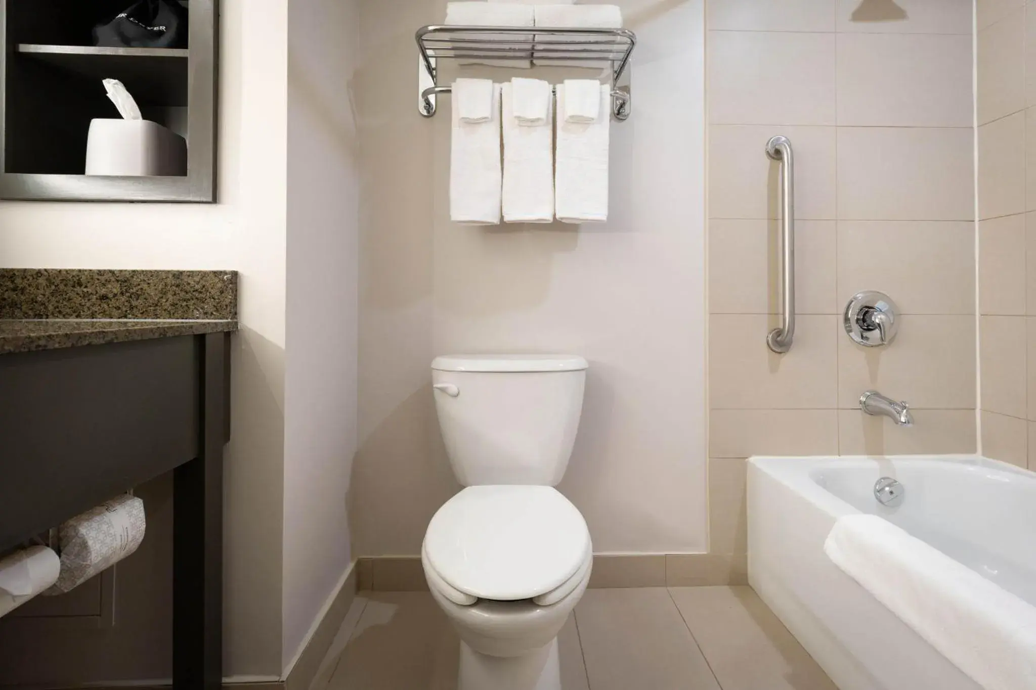 Bathroom in Holiday Inn Express Kingston Central by IHG Bathroom in Holiday Inn Express Kingston Central by IHG