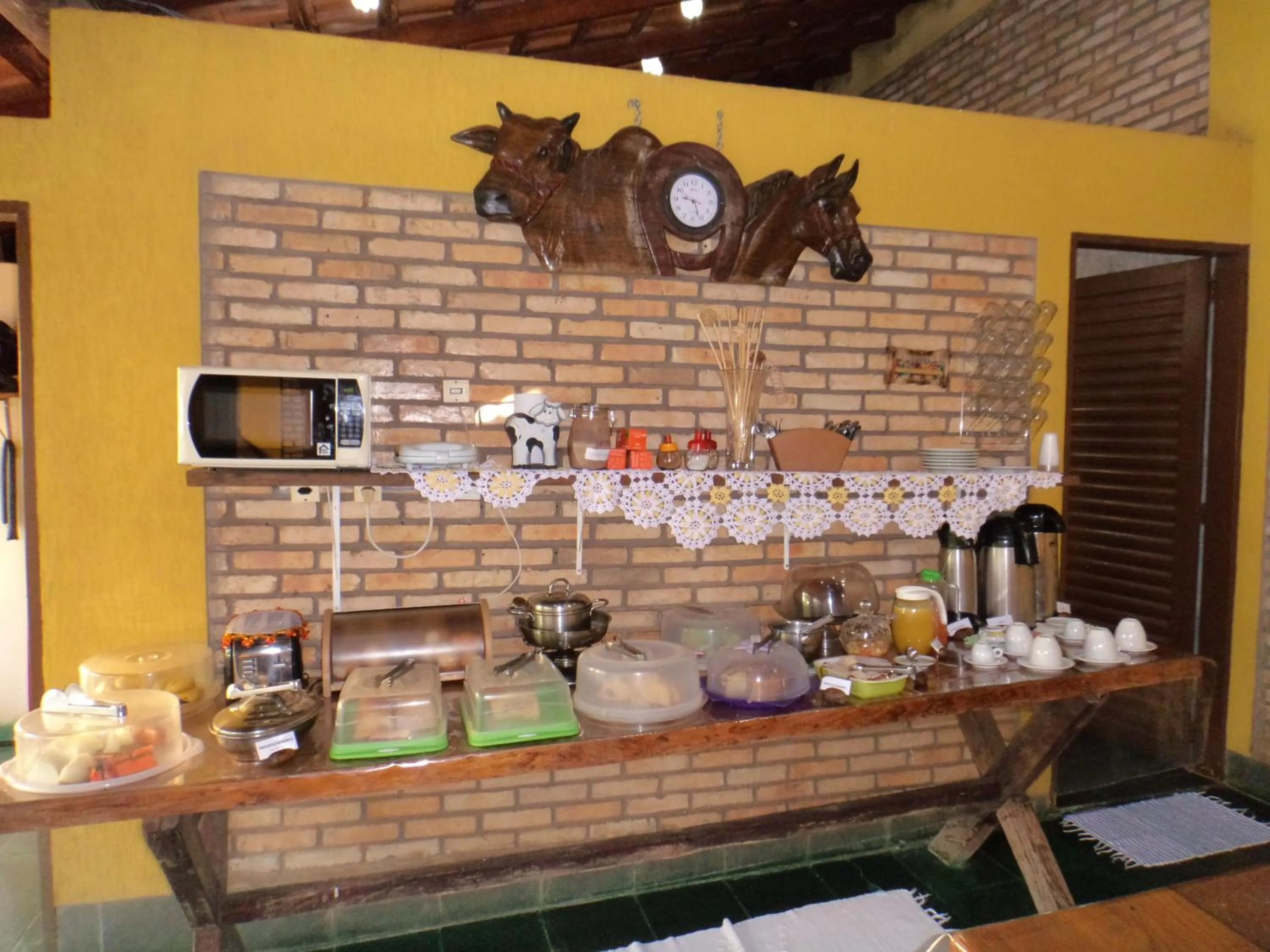 Restaurant/places to eat in Pousada Segredo