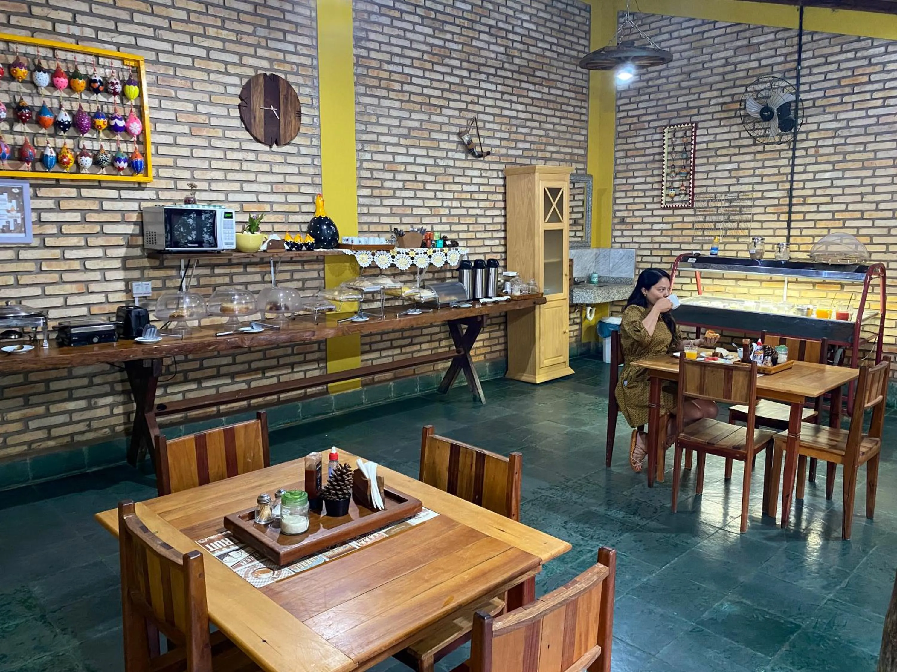 Restaurant/places to eat in Pousada Segredo