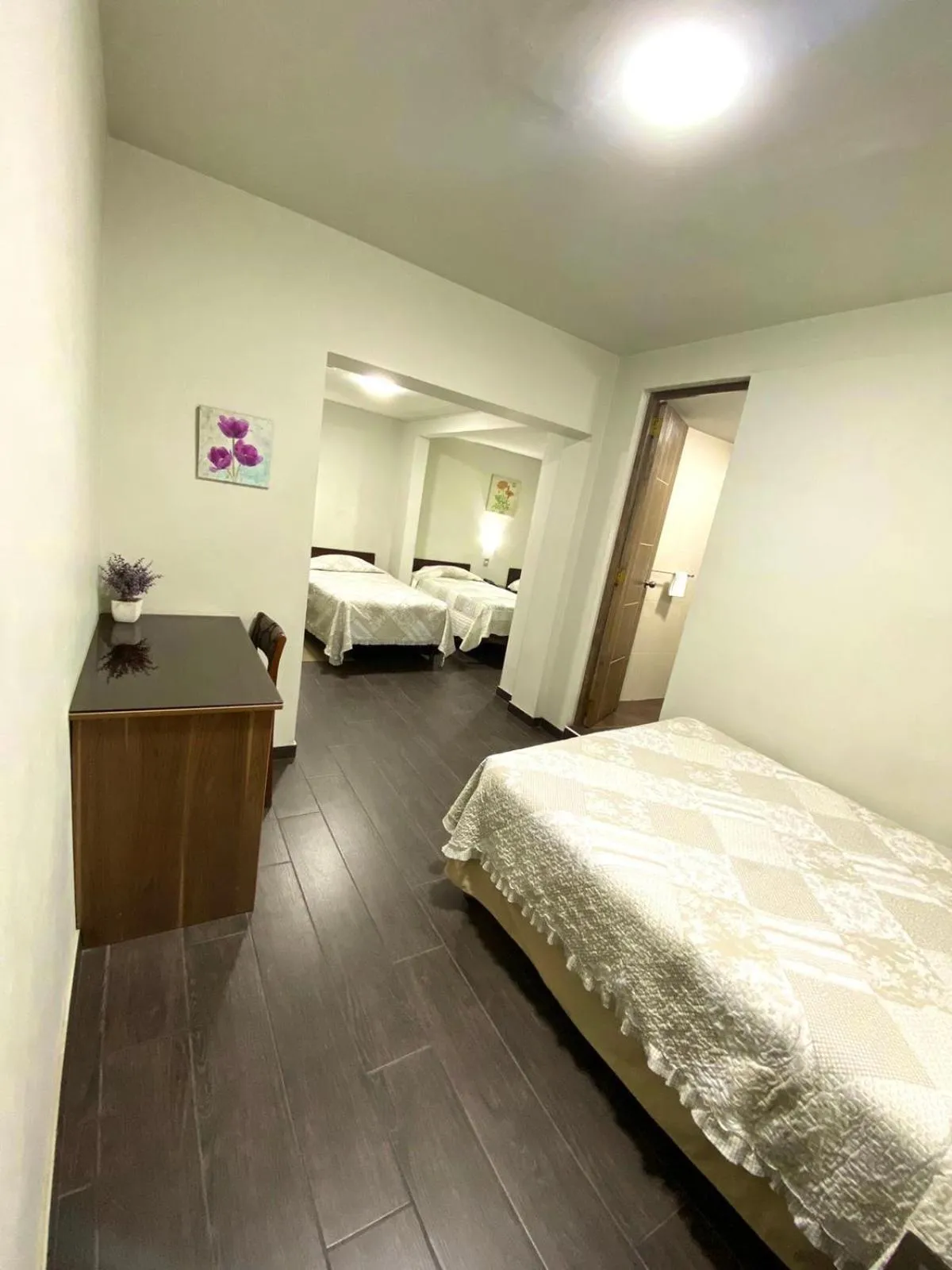 Photo of the whole room, Bed in Arequipa Inn