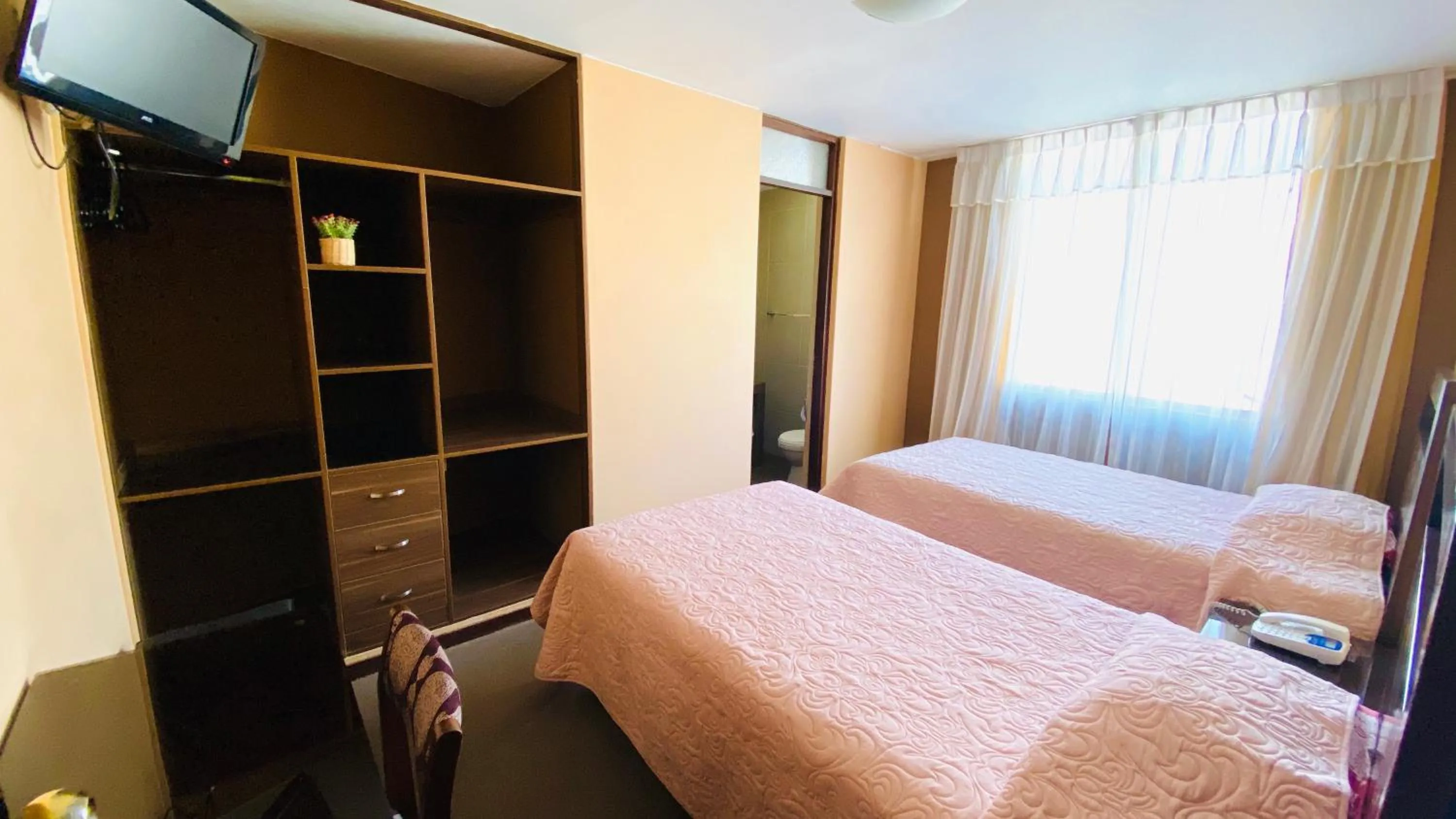 Bedroom, Bed in Arequipa Inn