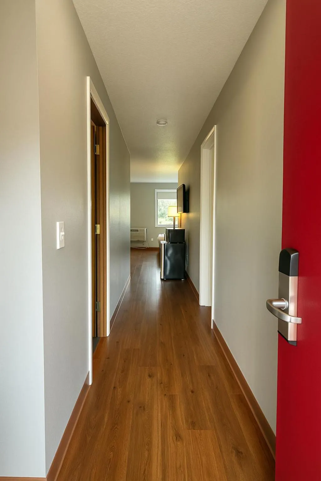 Facade/entrance in Sunnyside Inn and Suites